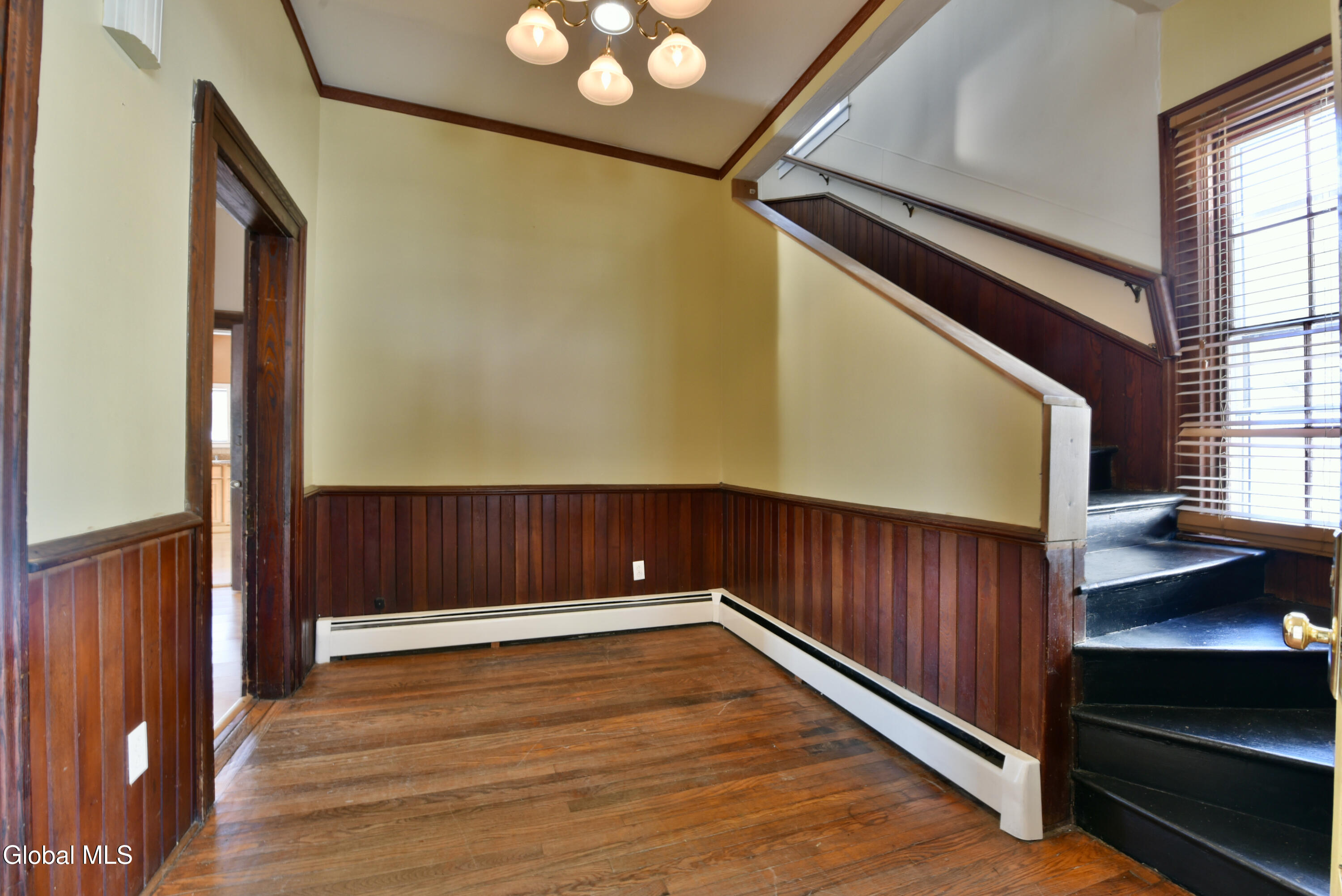 209 Lake Avenue