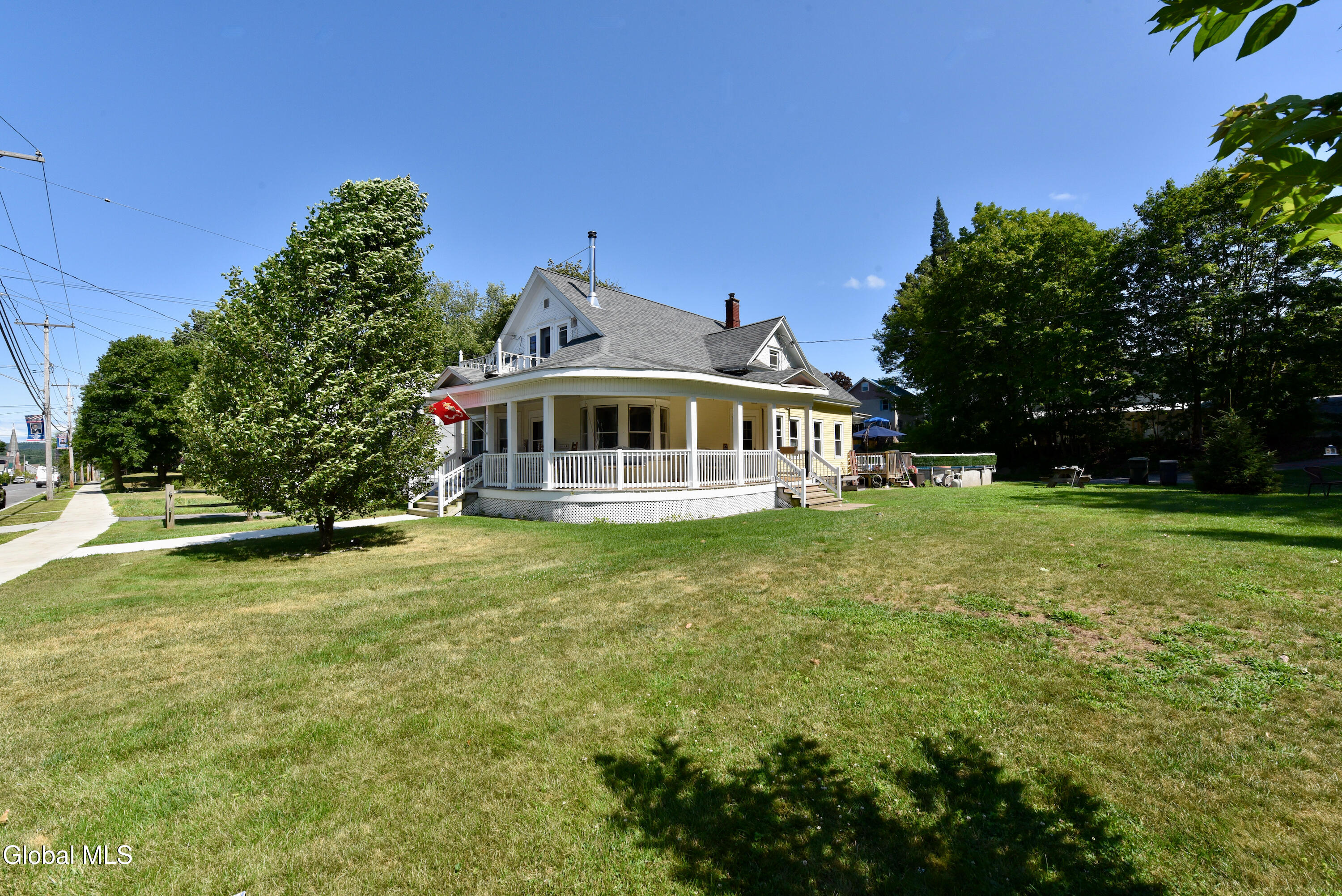 202 Palmer Avenue