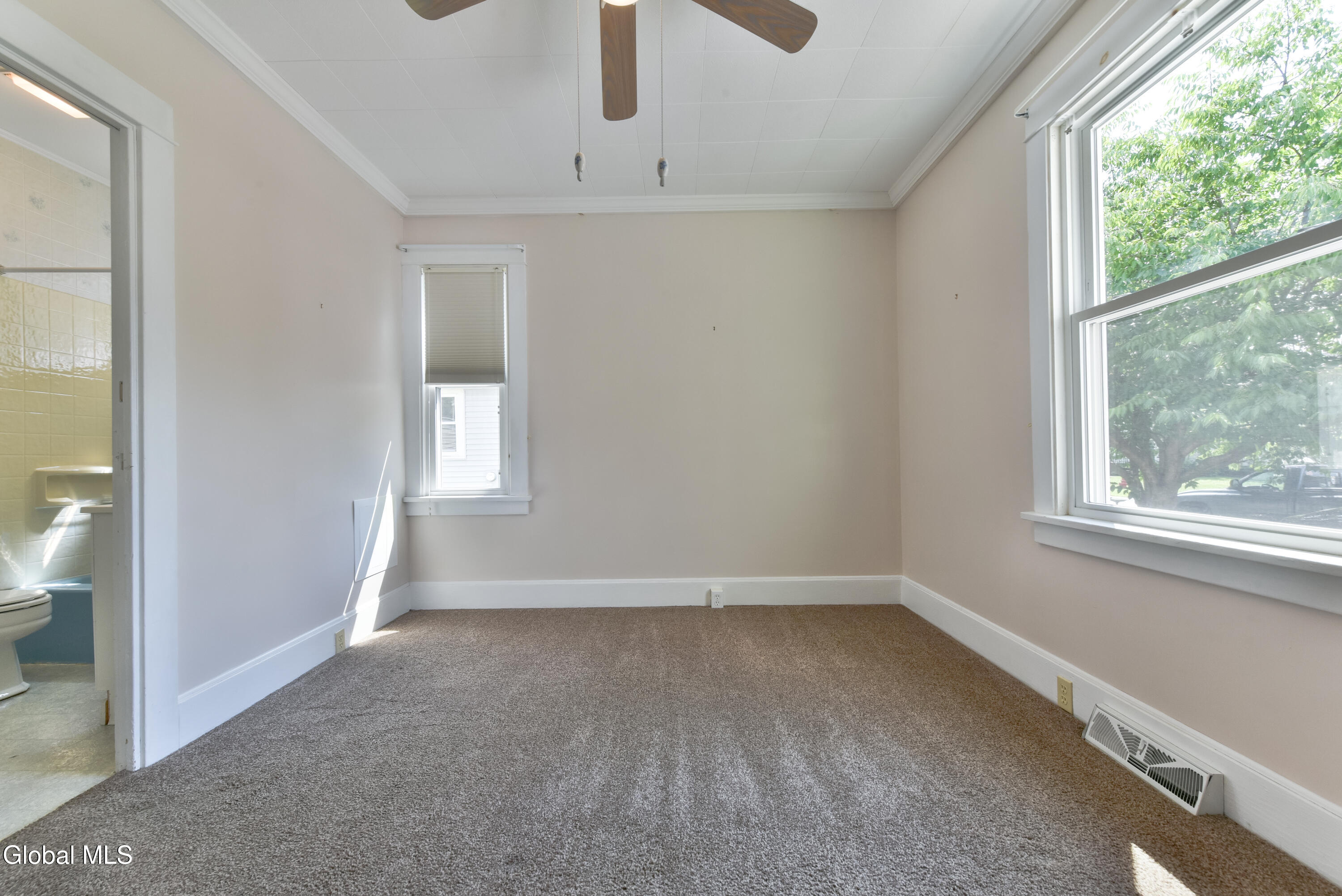 6 Poplar Street