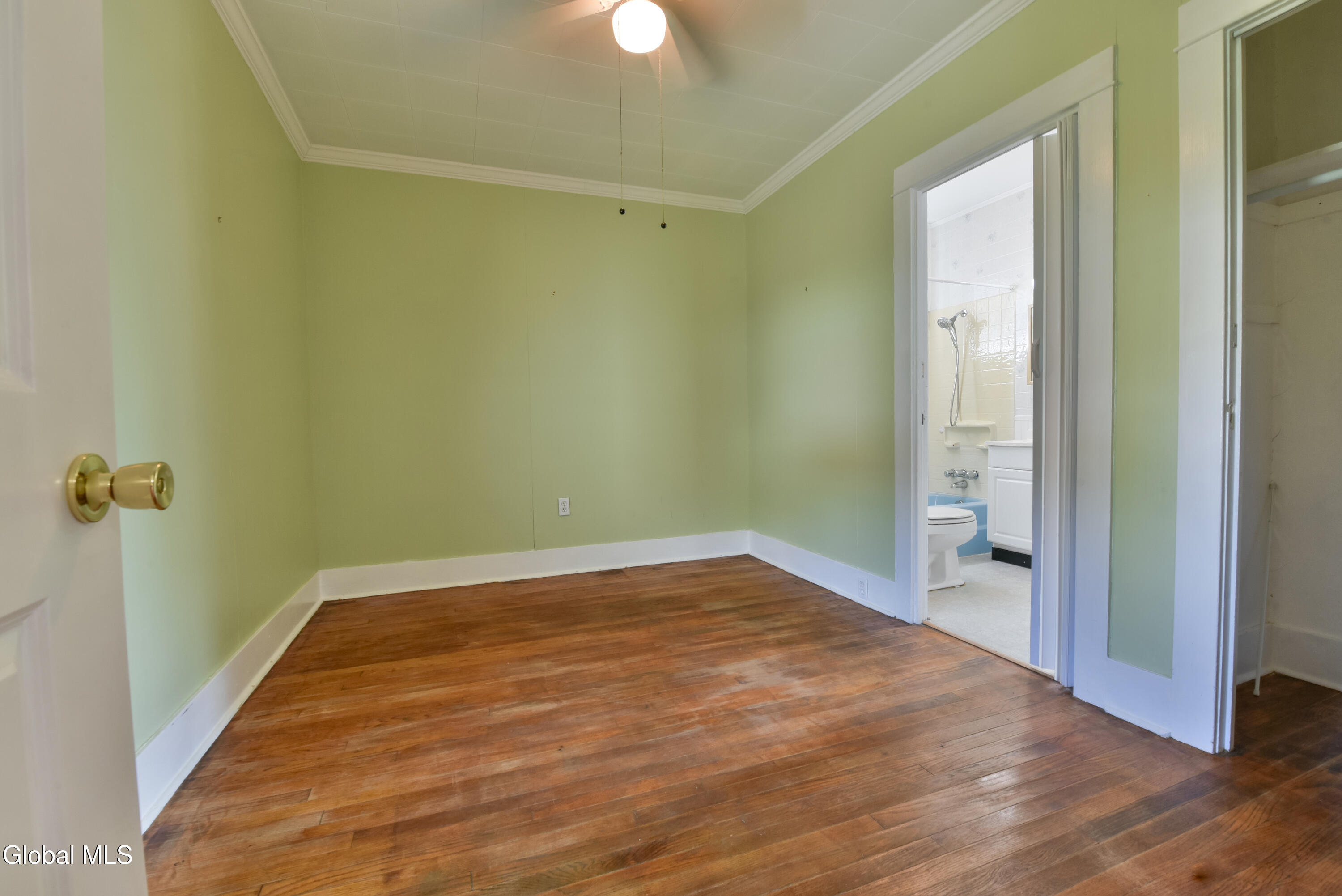 6 Poplar Street