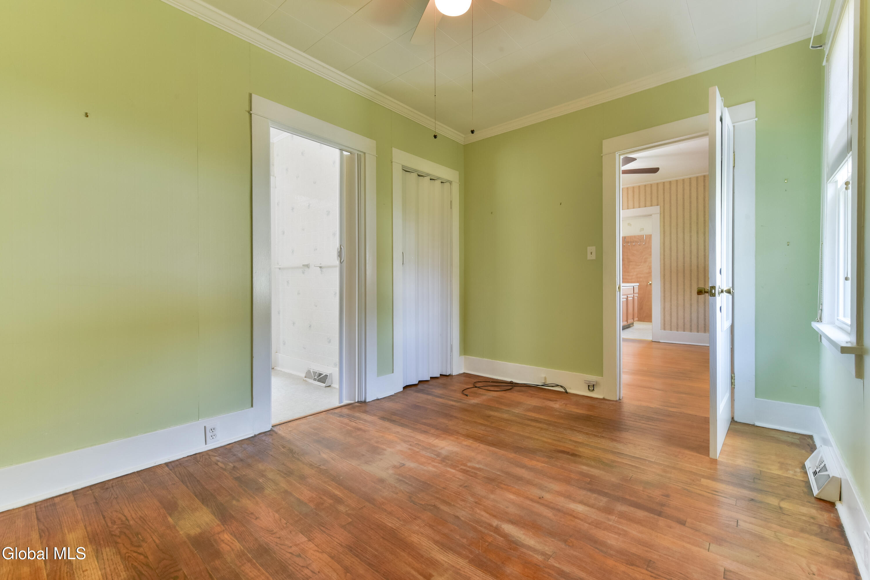 6 Poplar Street