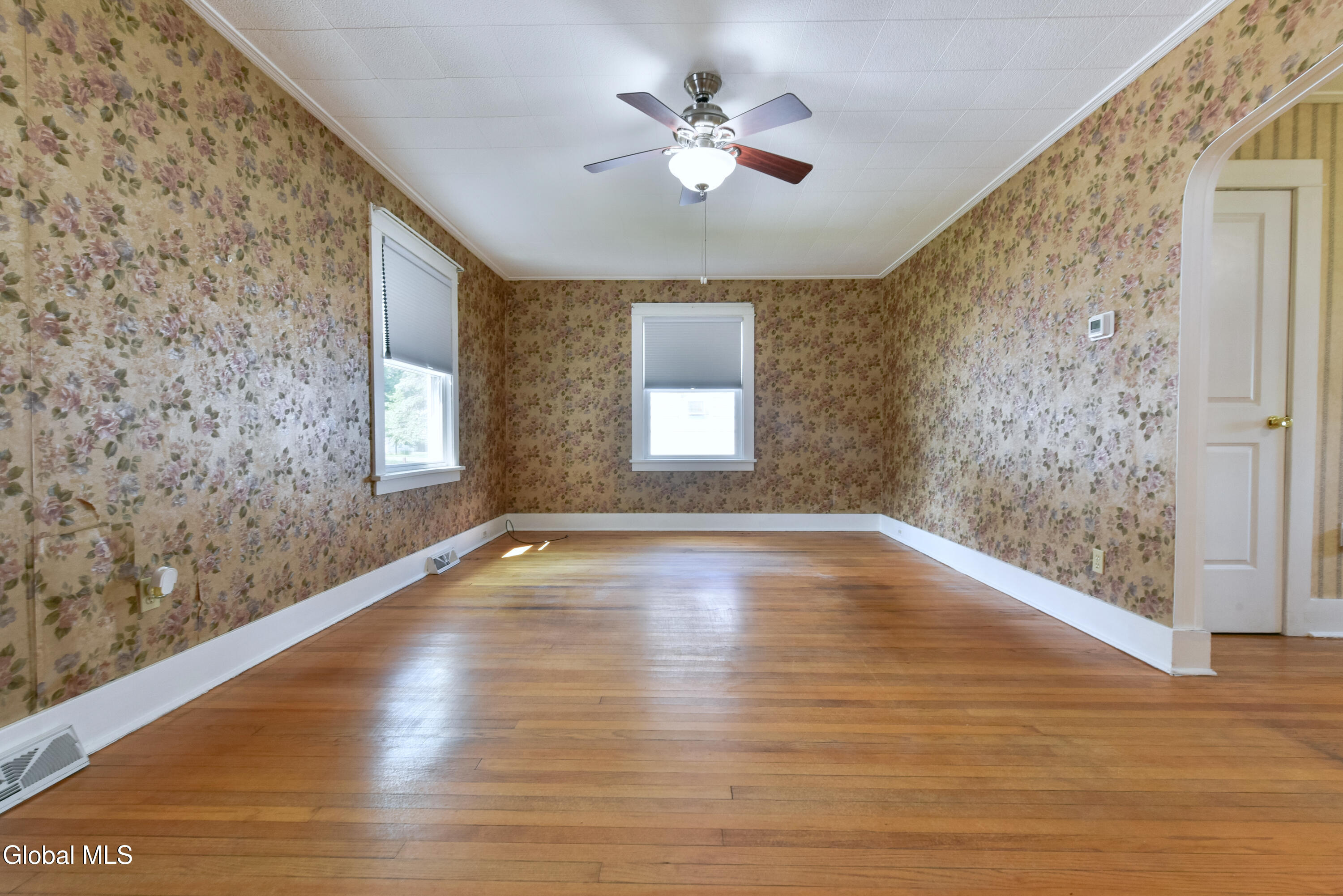 6 Poplar Street