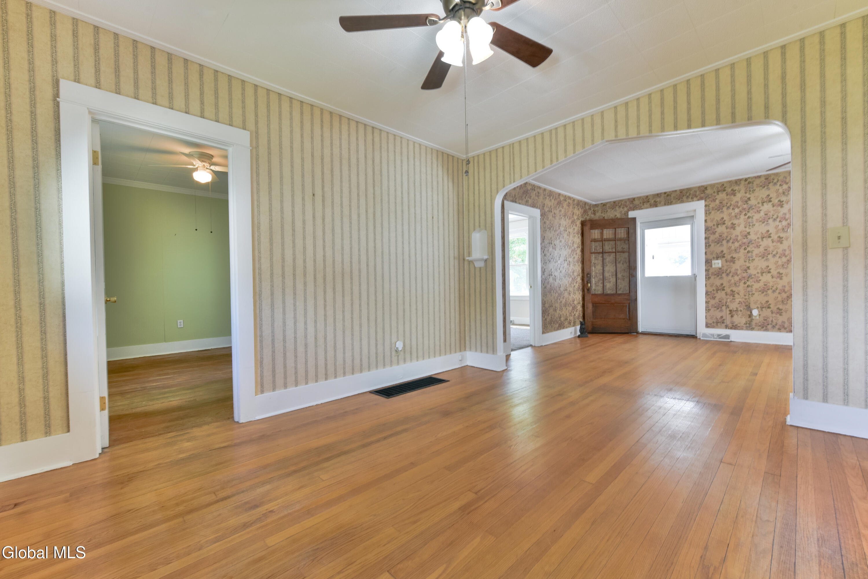 6 Poplar Street