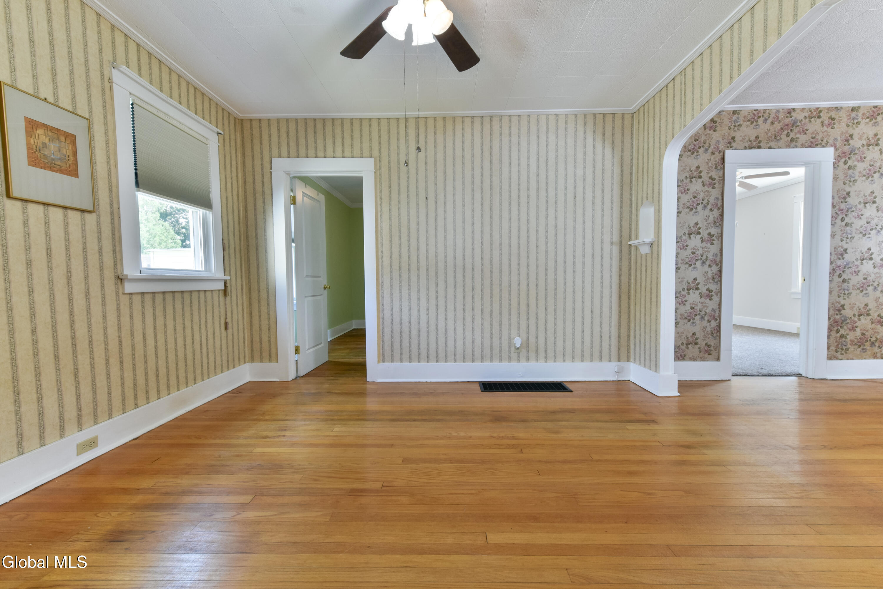 6 Poplar Street