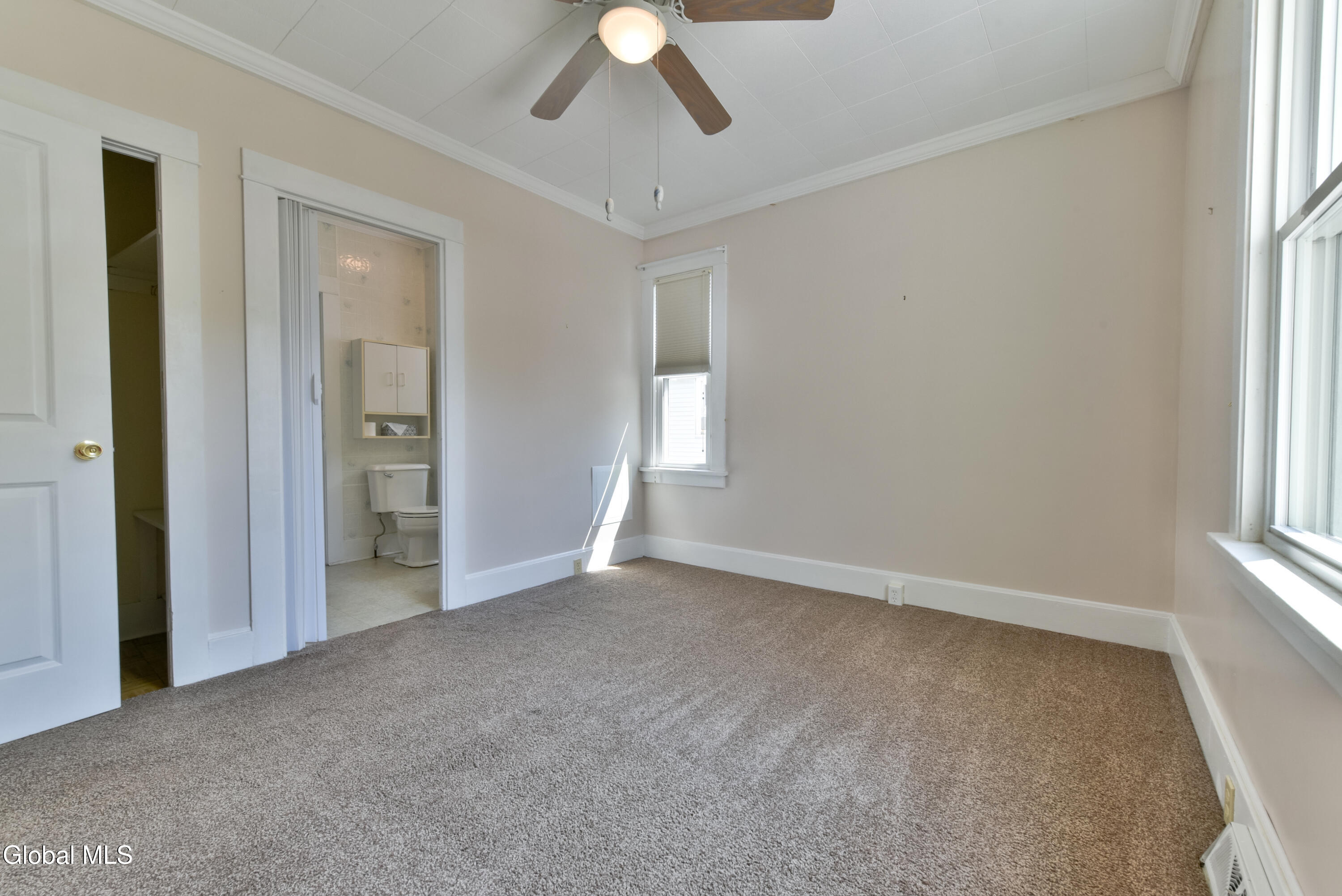 6 Poplar Street