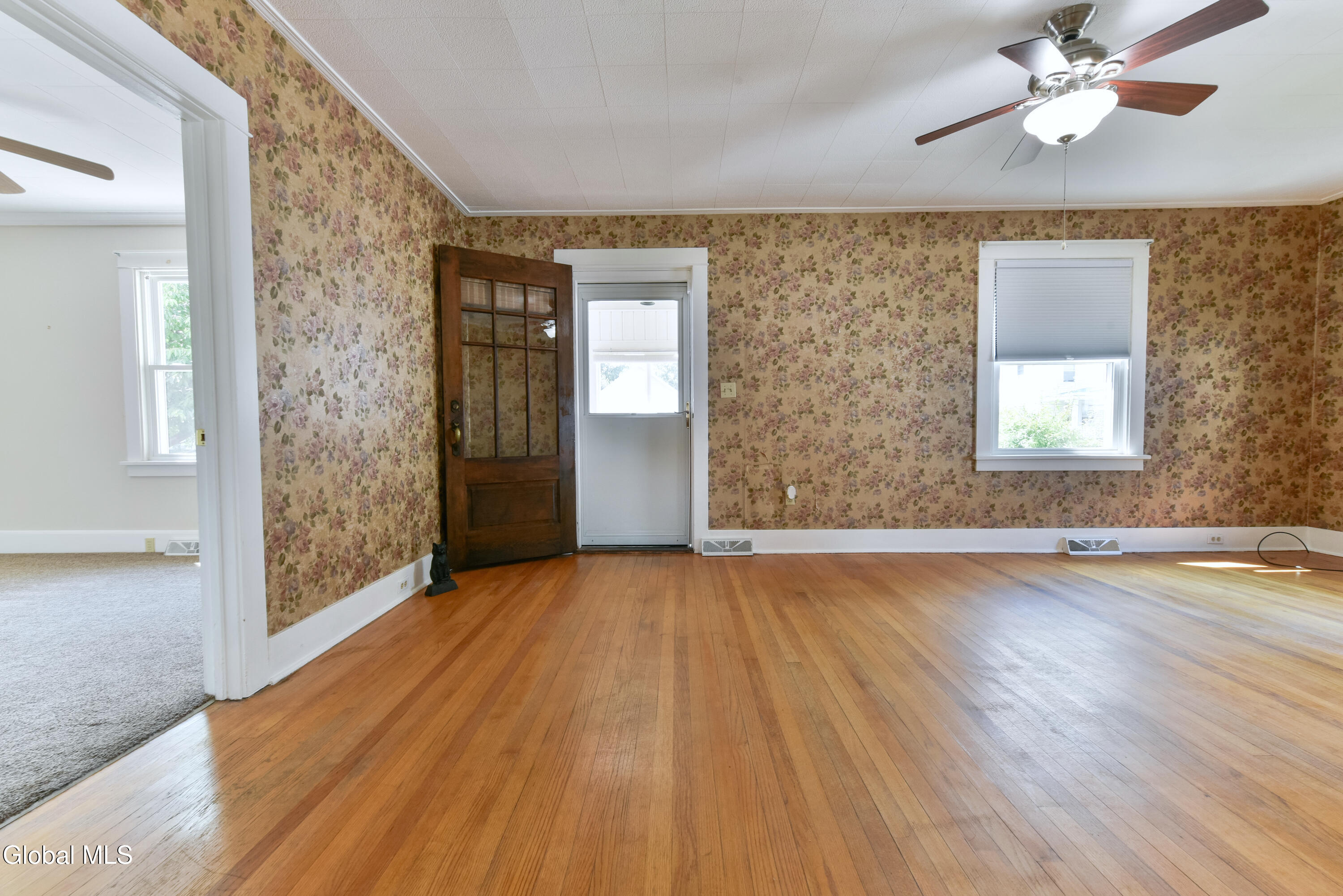 6 Poplar Street