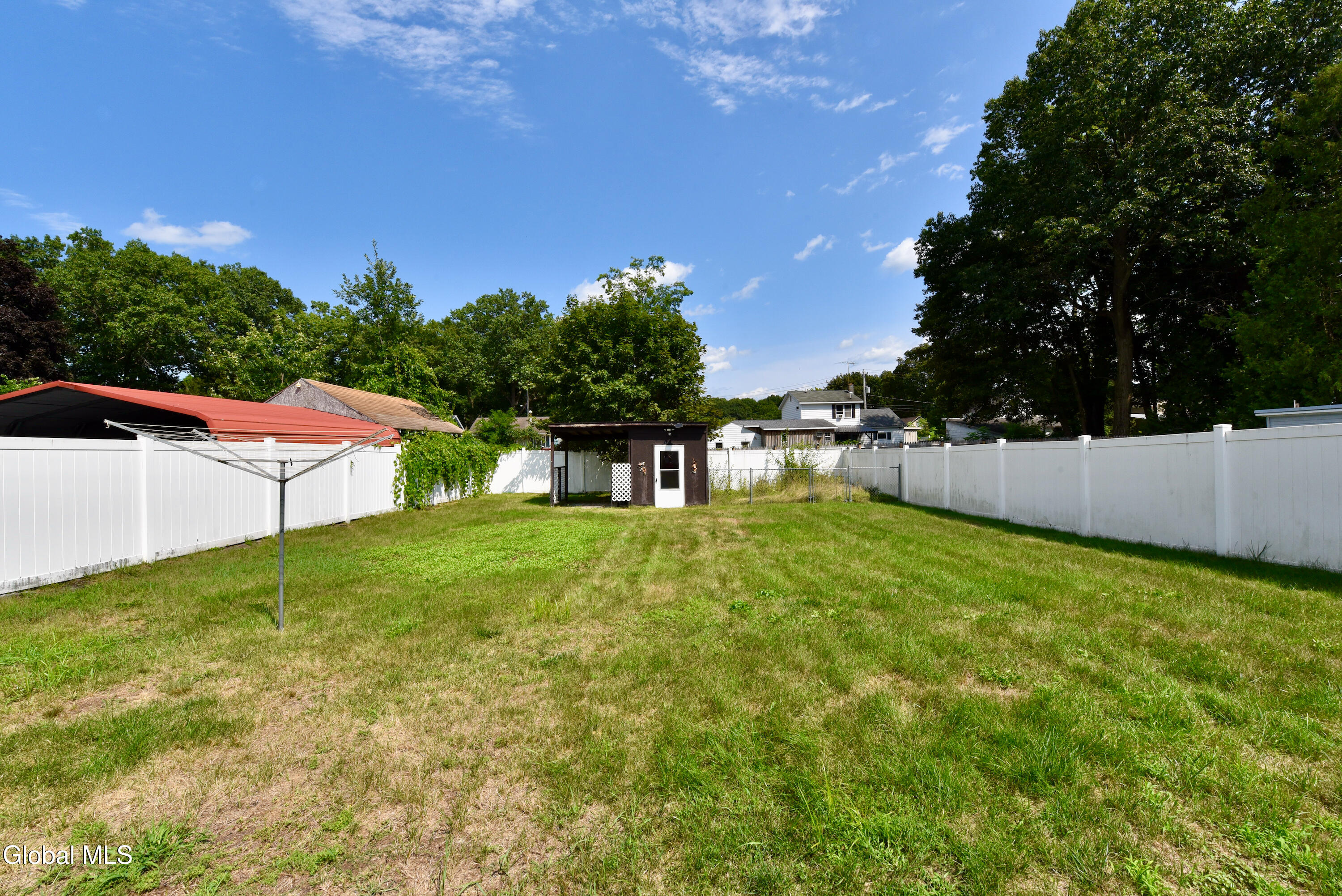 6 Poplar Street