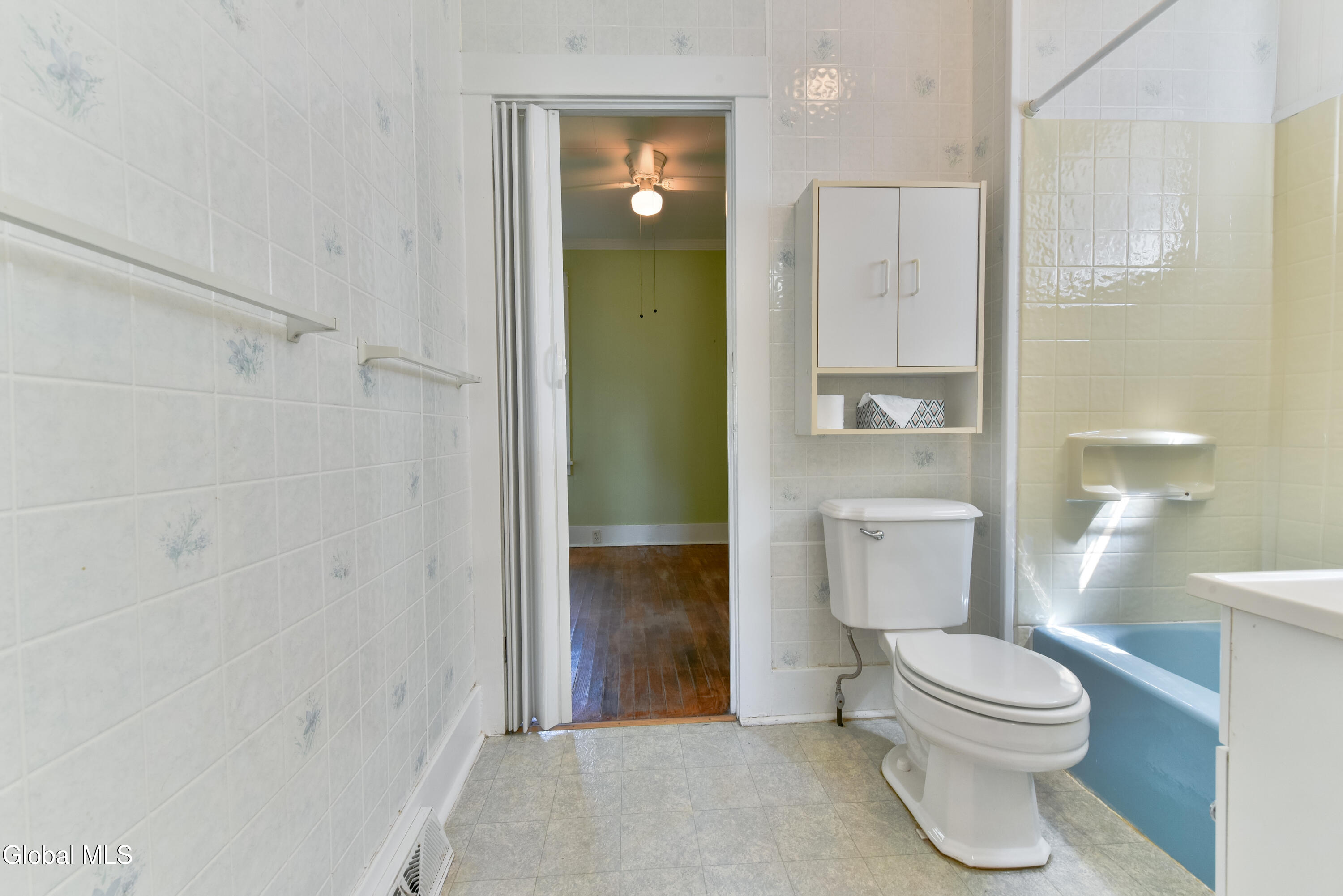 6 Poplar Street