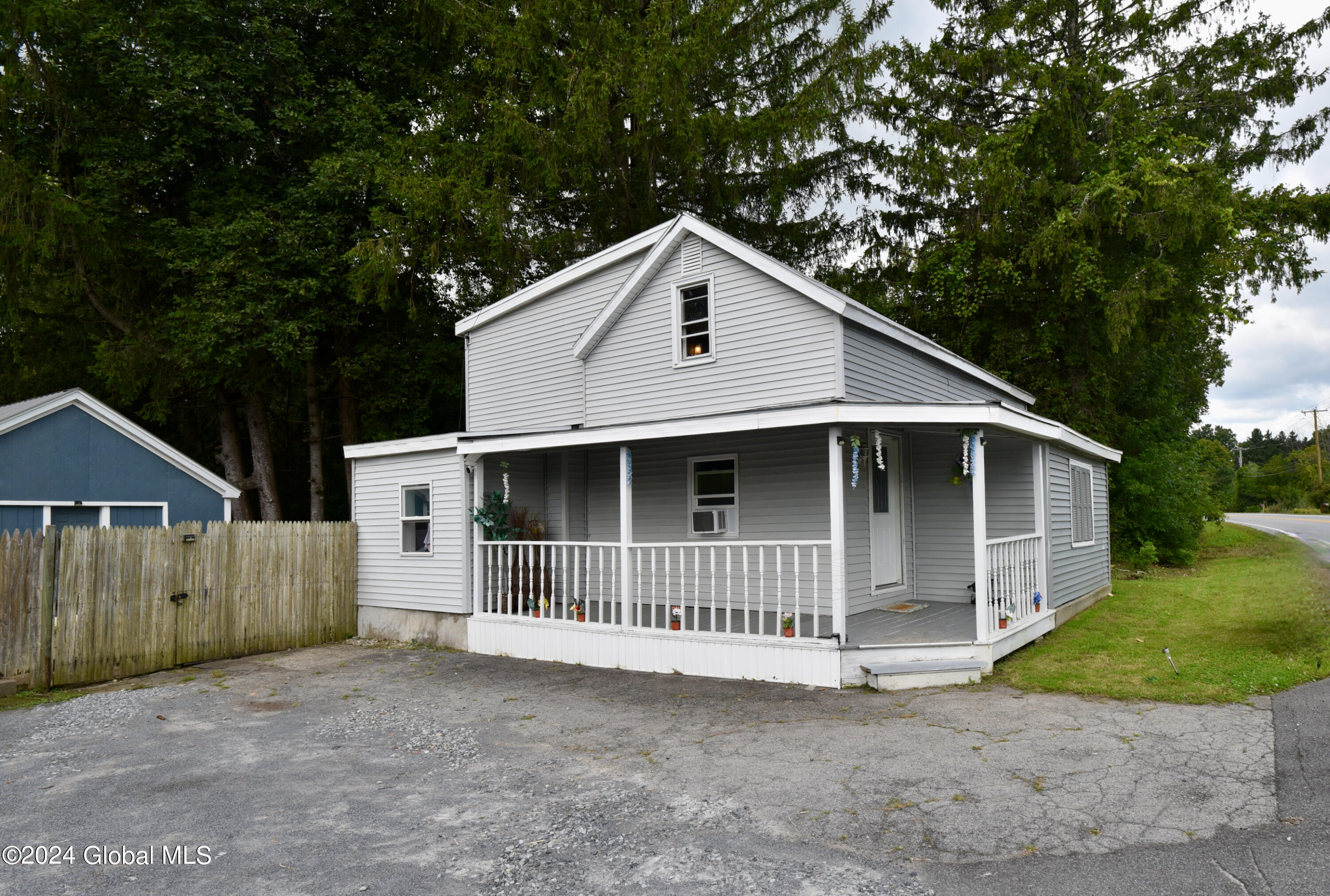 528 Malta Avenue