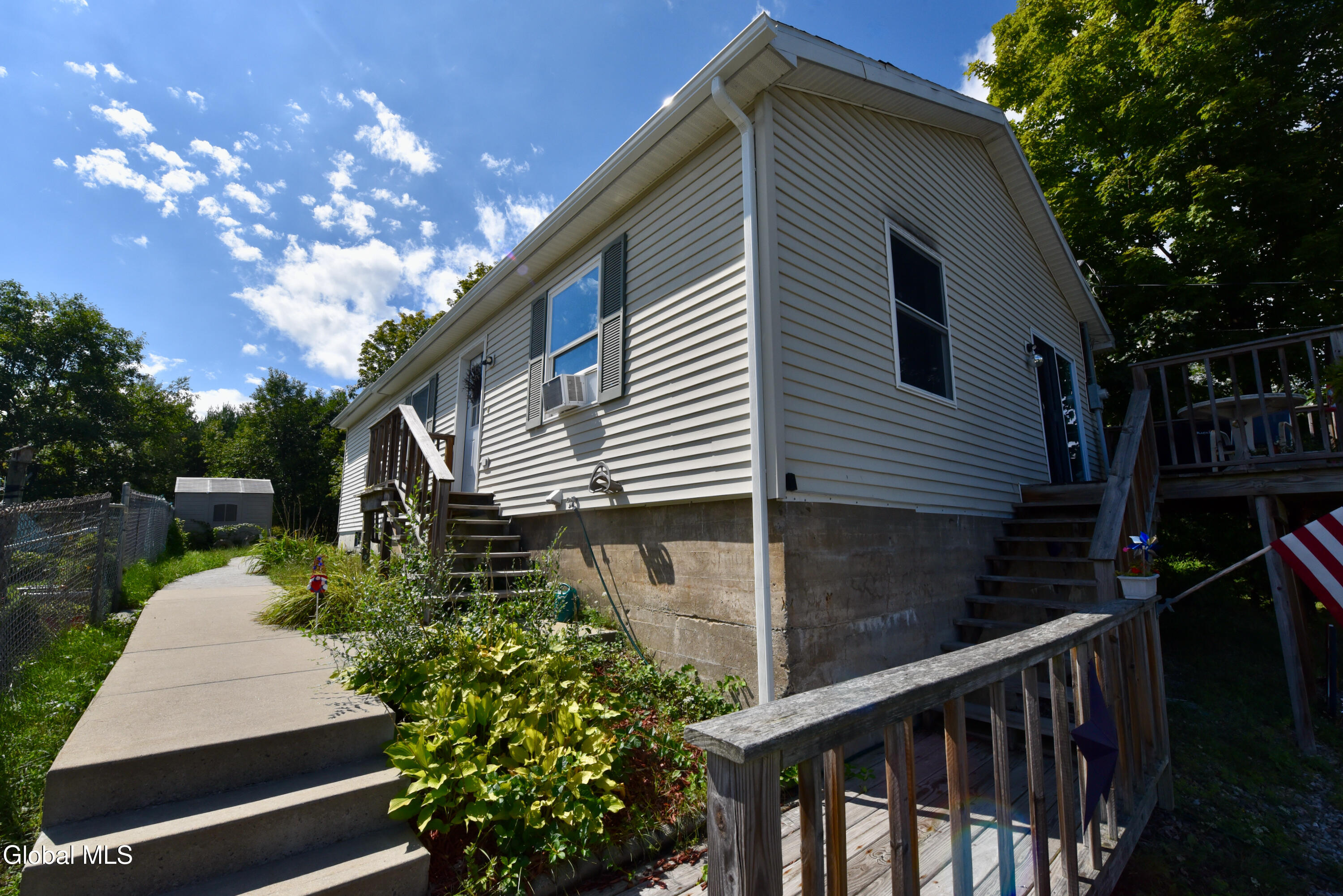 45 2nd Avenue