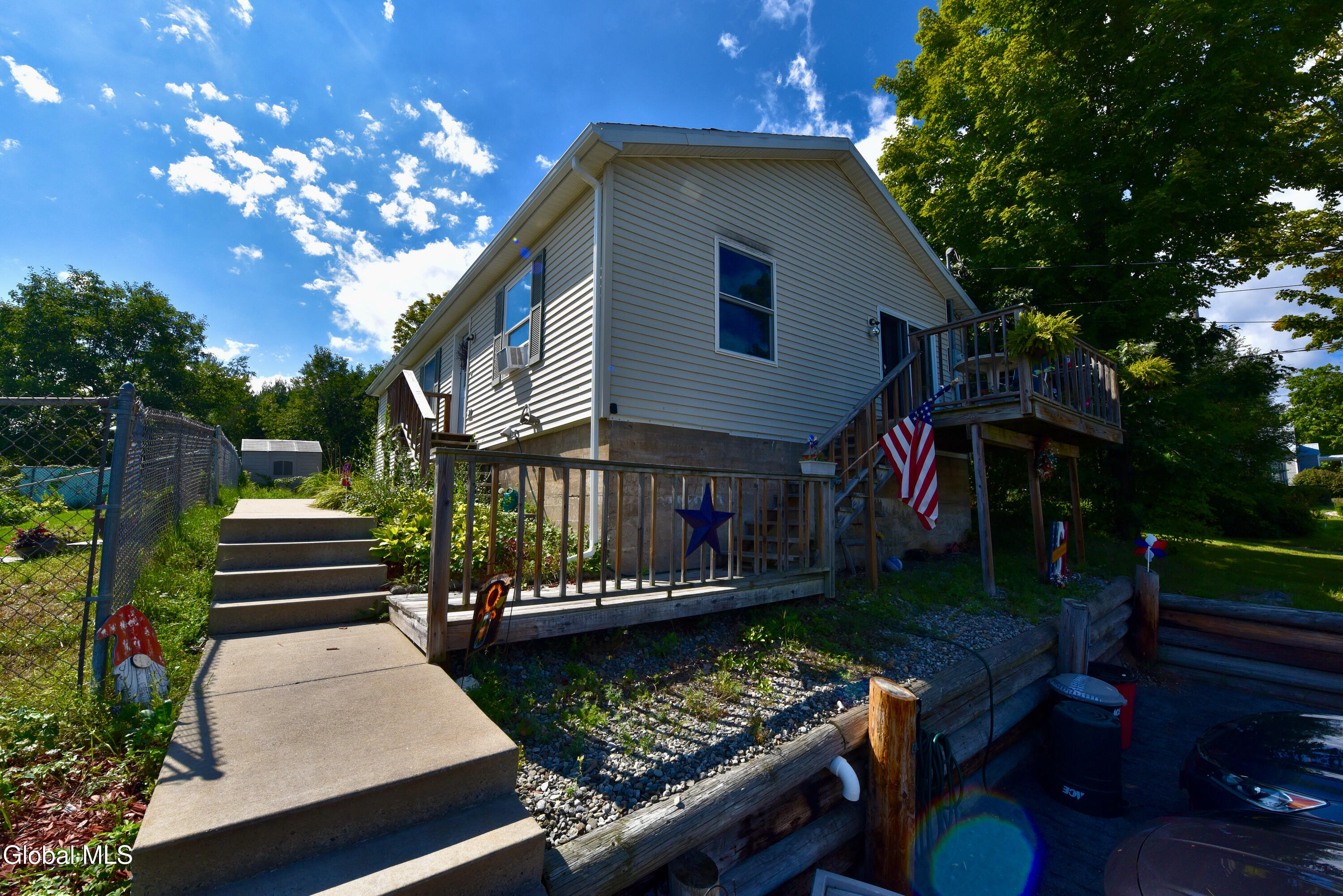 45 2nd Avenue