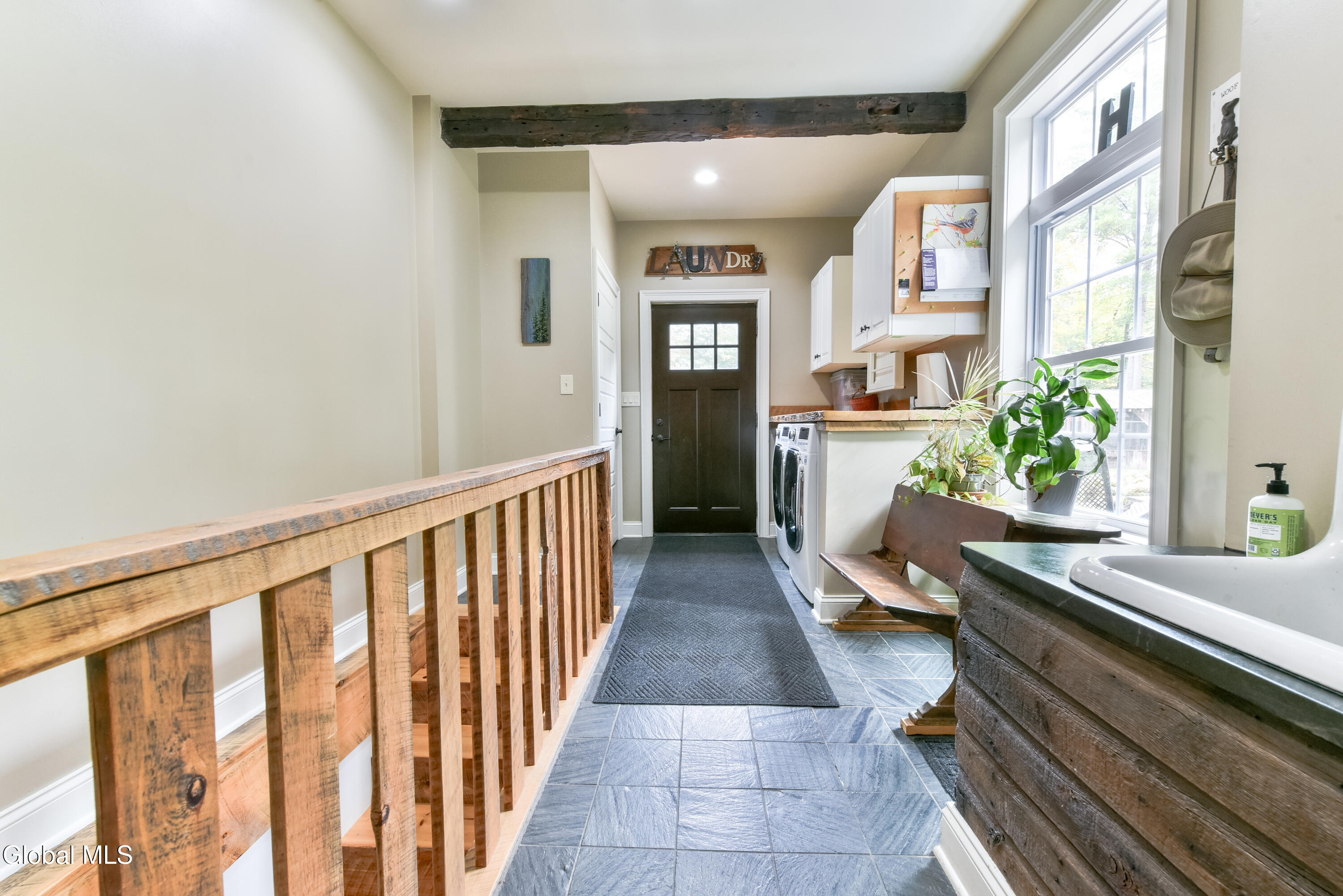 103 Allen Road