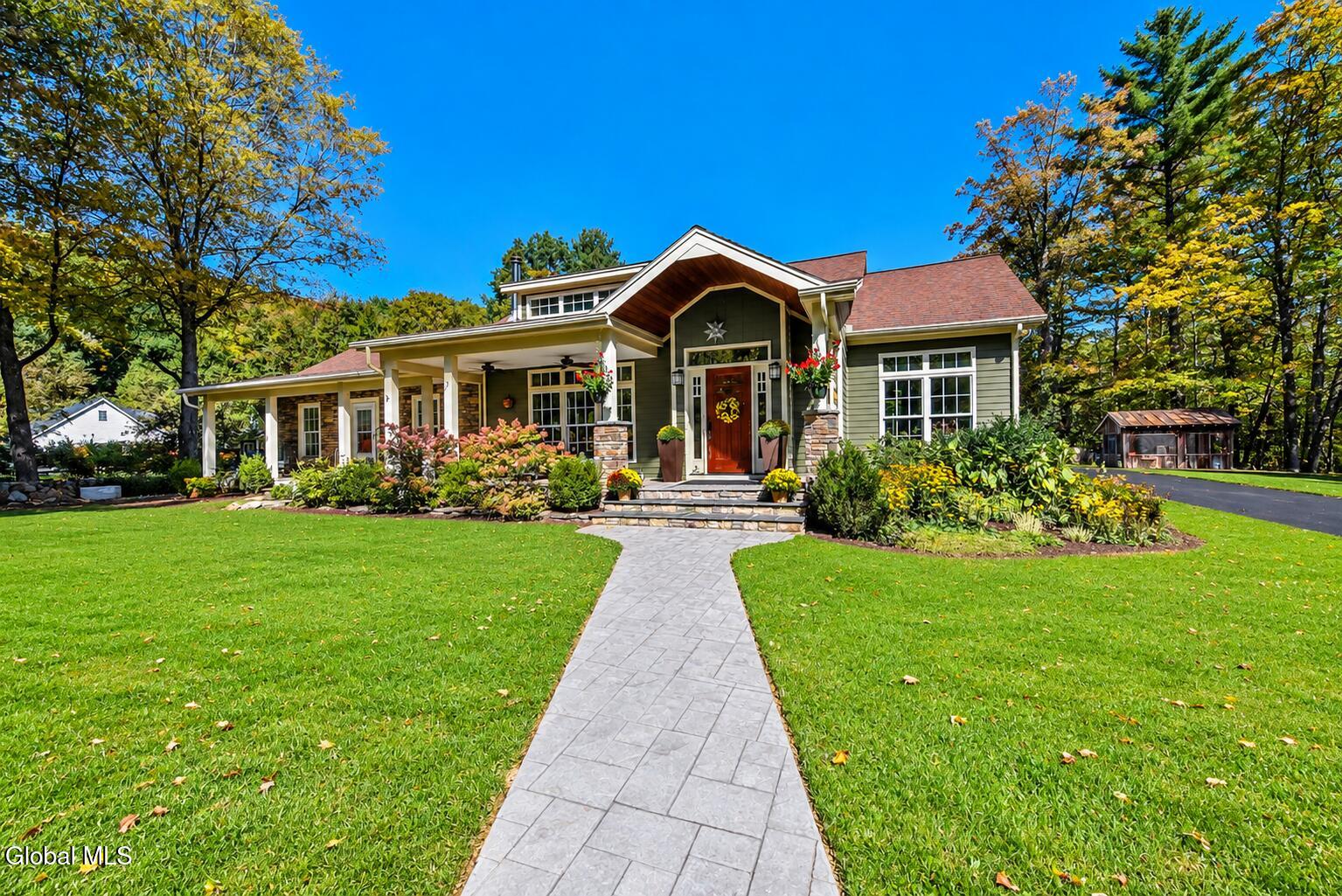 103 Allen Road