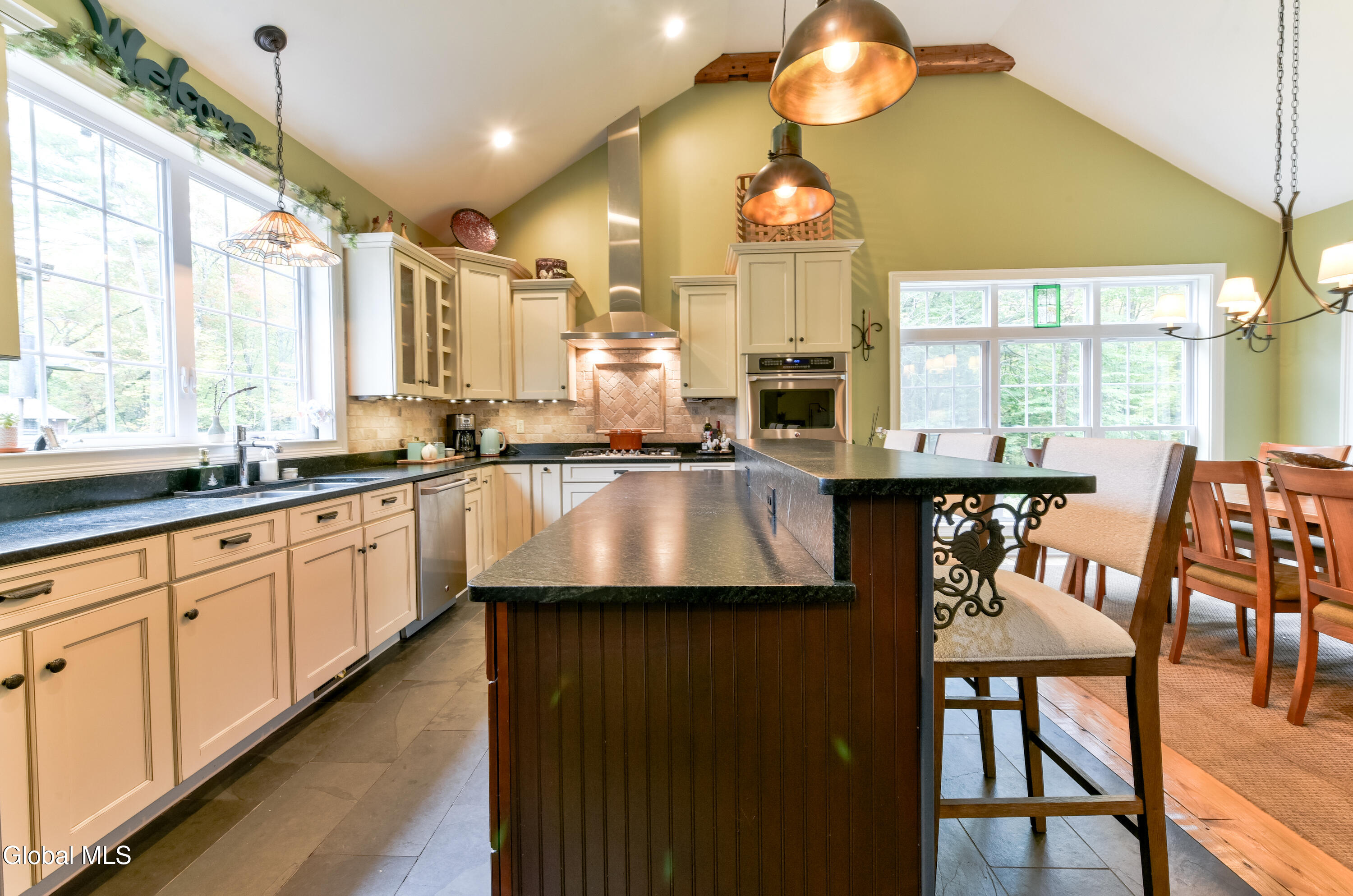 103 Allen Road
