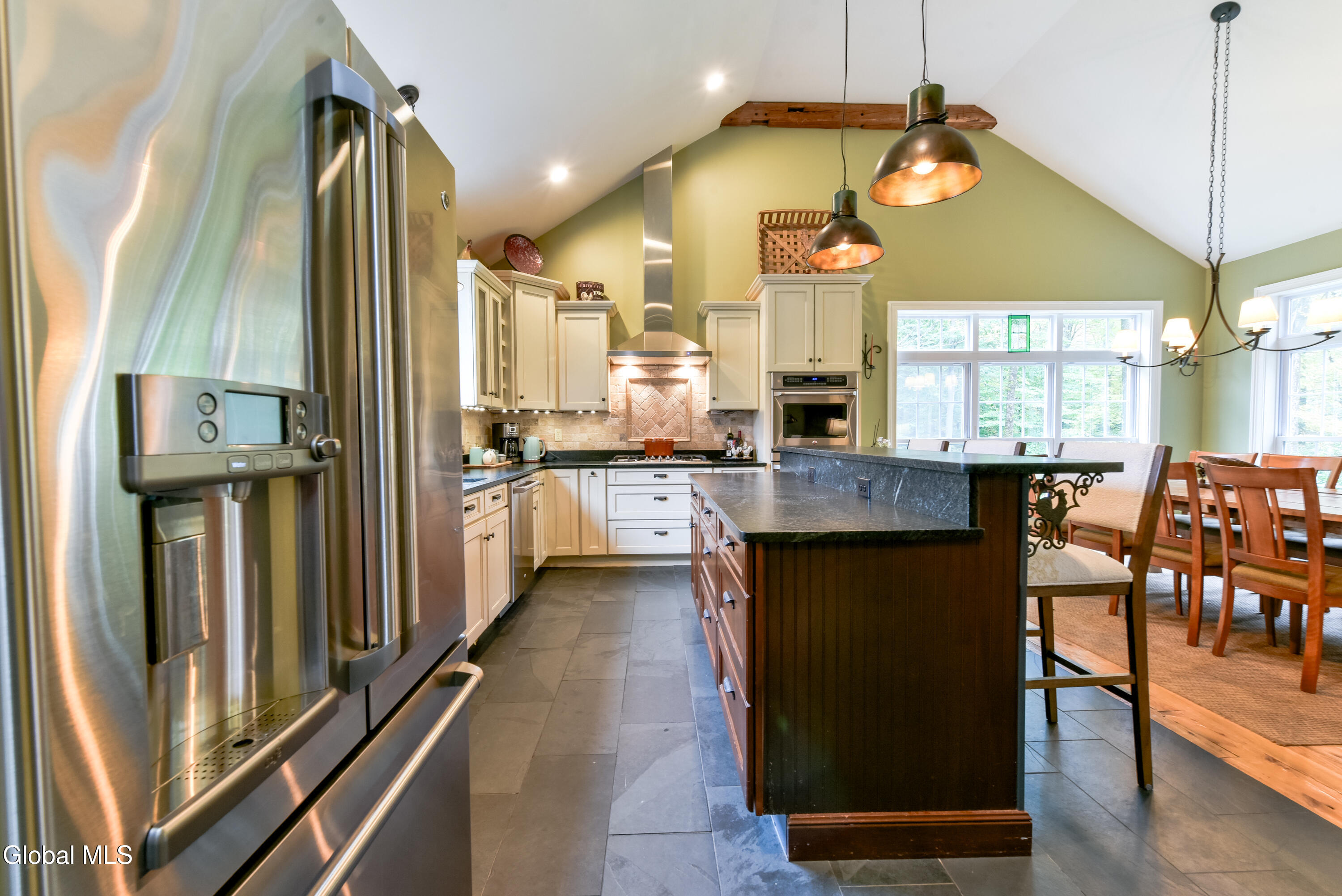 103 Allen Road
