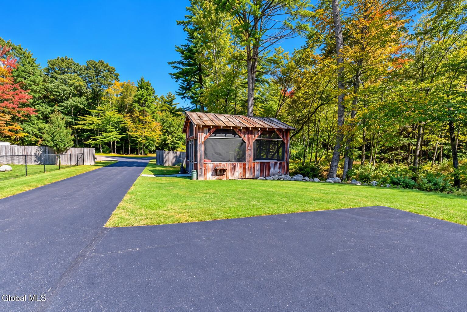 103 Allen Road
