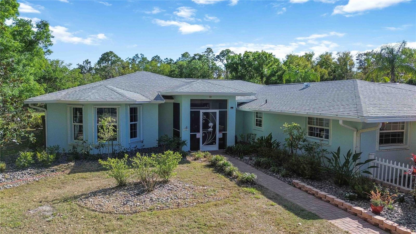 740 ARABIAN CIR