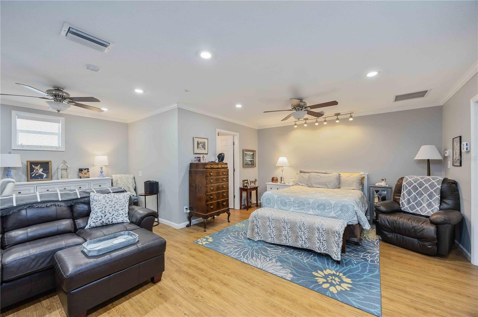 740 ARABIAN CIR