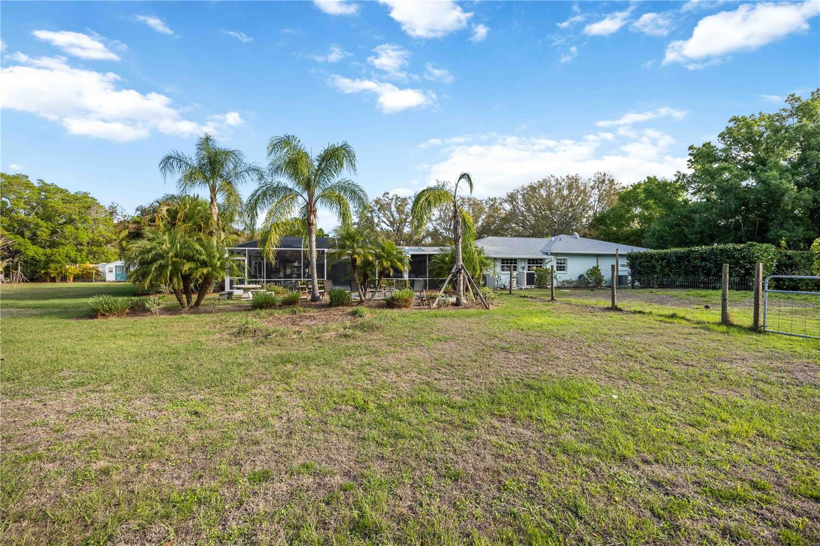 740 ARABIAN CIR