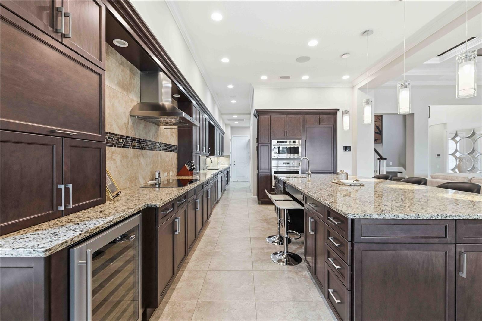 7638 WINDY HILL CV