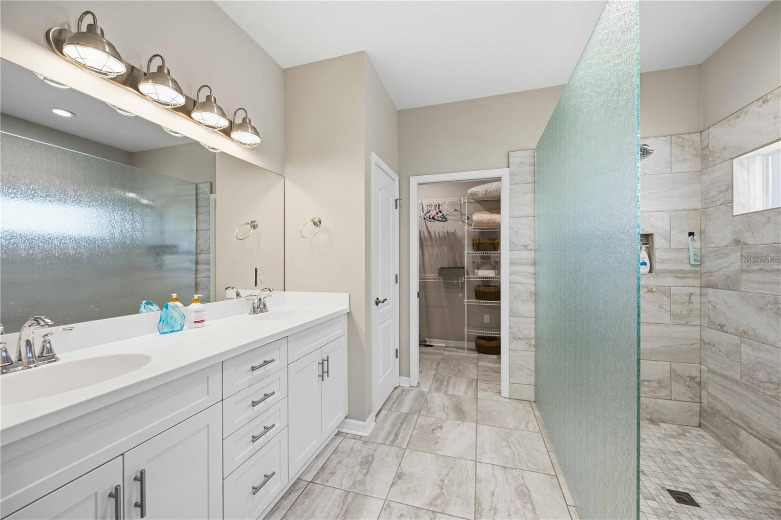 309 PAVONIA RD
