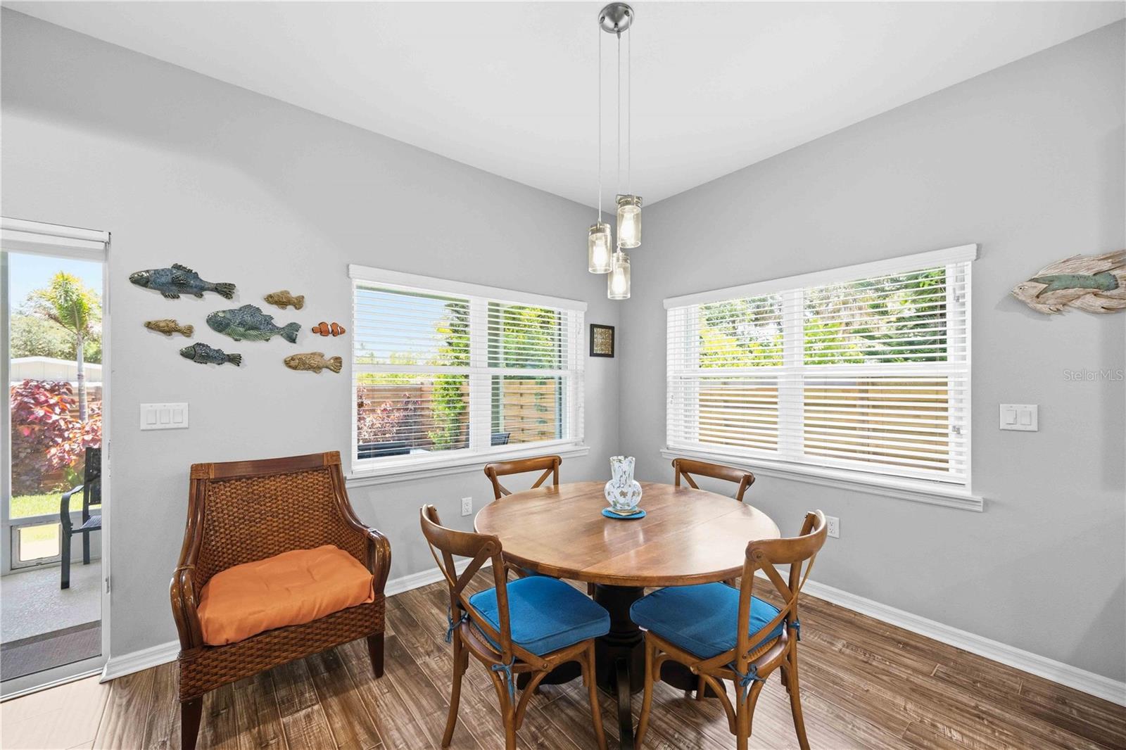309 PAVONIA RD