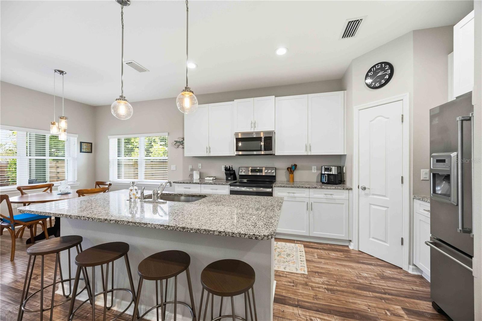 309 PAVONIA RD