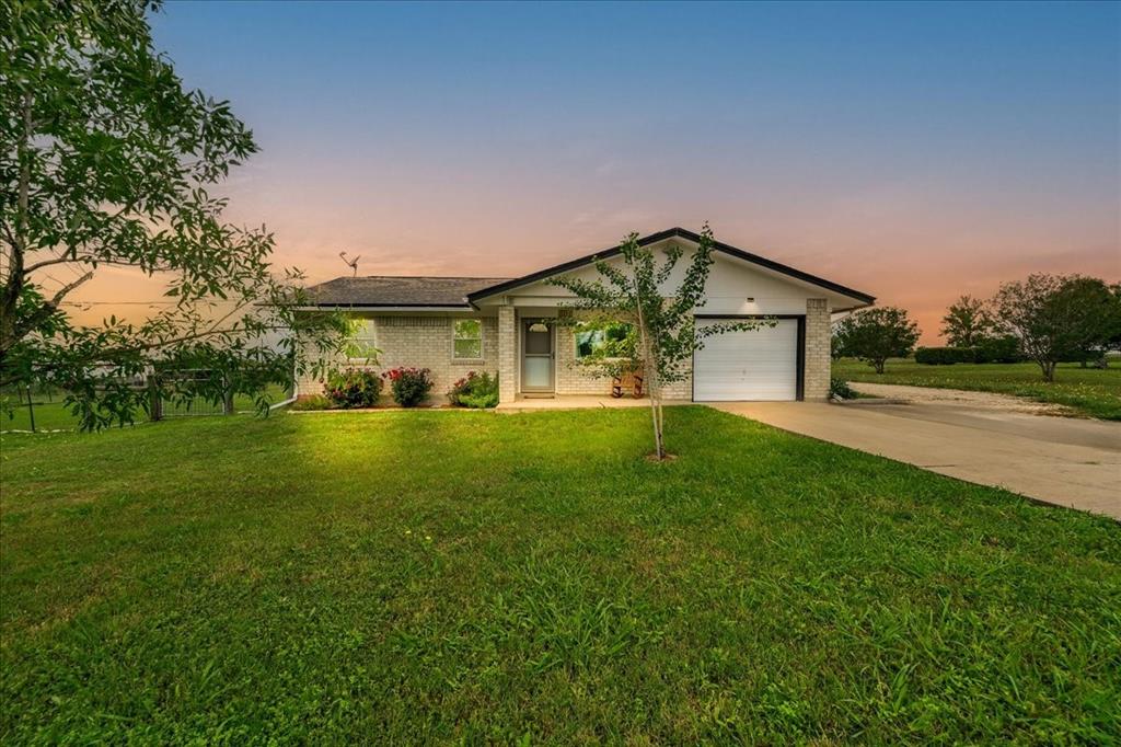 220 Windridge DR