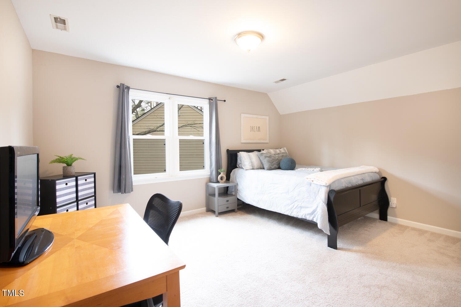 106 Colora Court