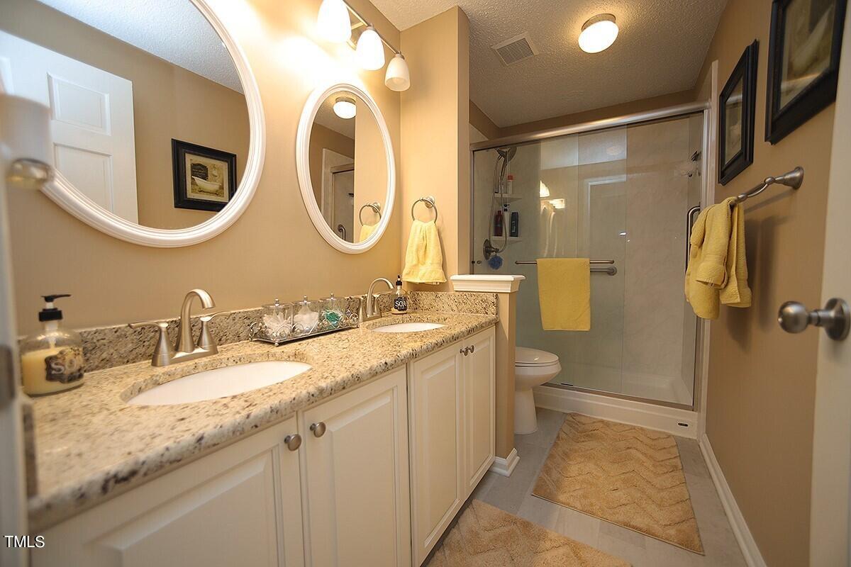 833 Lochmaben Street