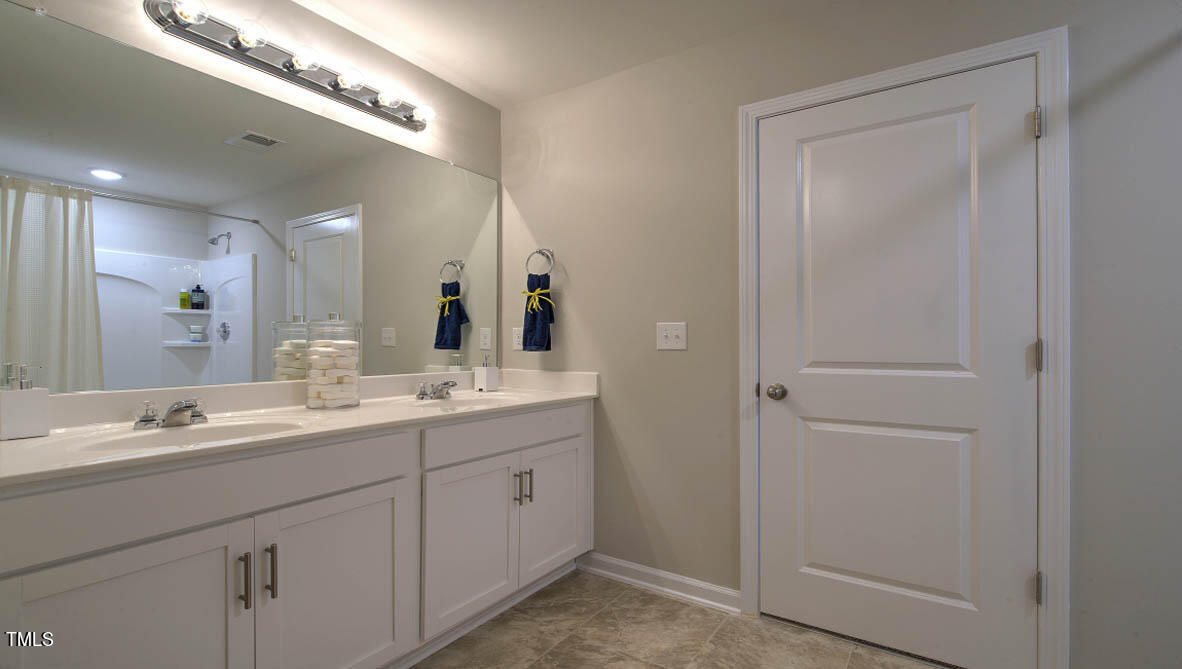5408 Henley Ridge Drive # 220