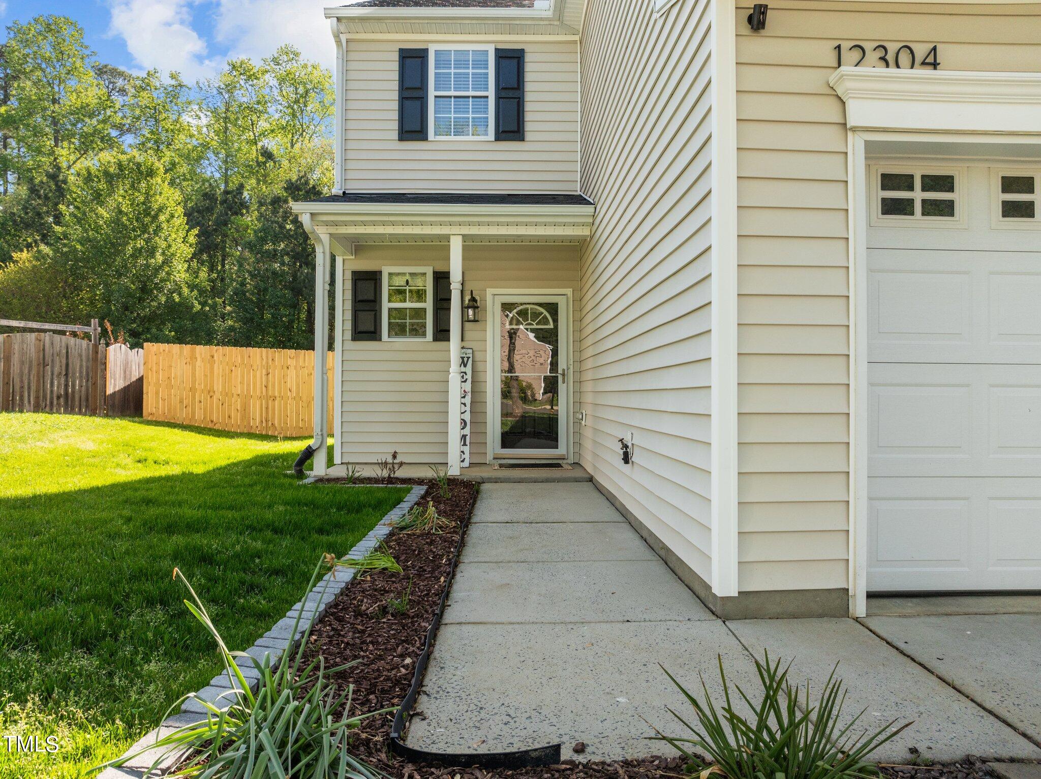 12304 Kendall Ridge Court