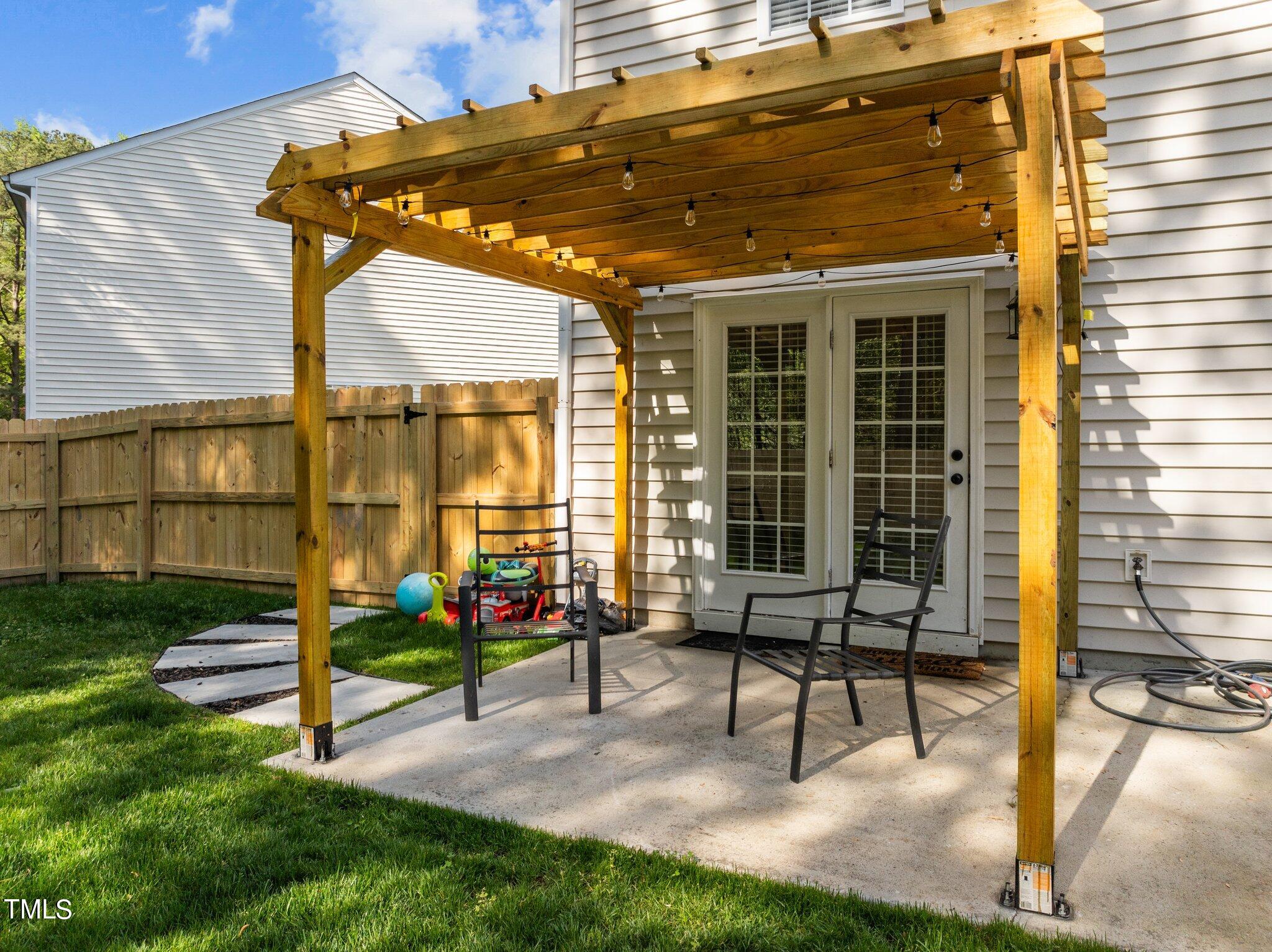 12304 Kendall Ridge Court