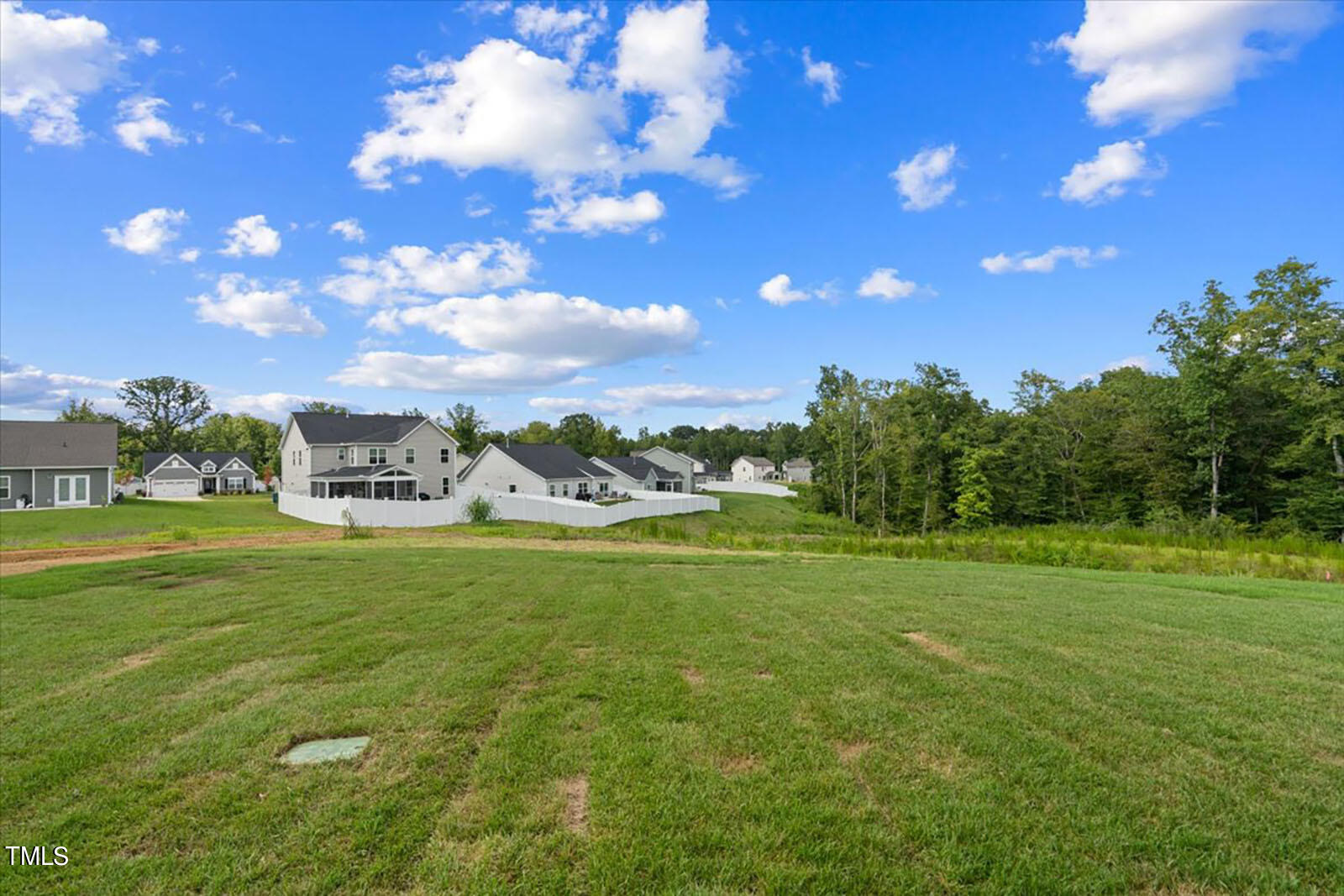 2814 Lacy Holt Road