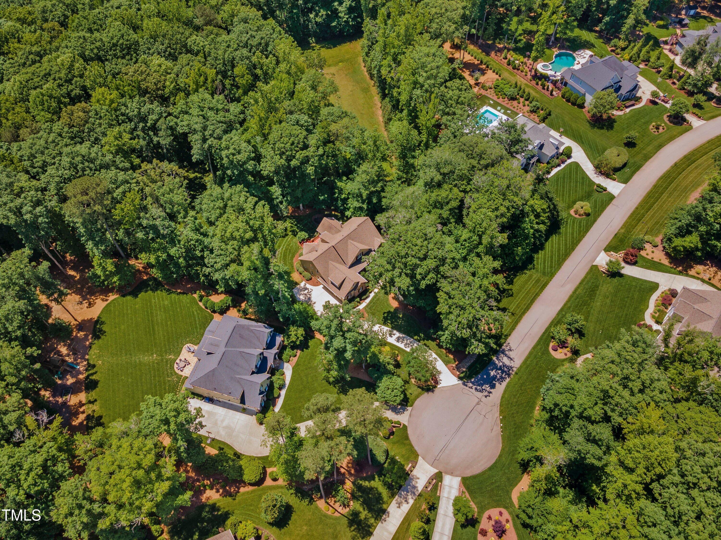6909 Bartons Bend Way