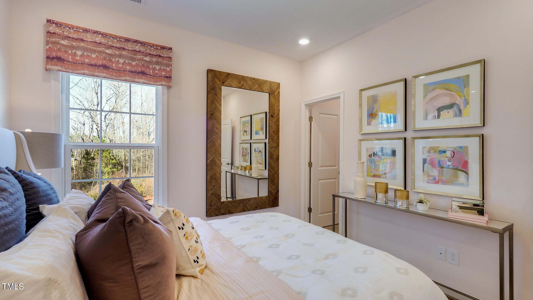 2209 Birdhouse Lane