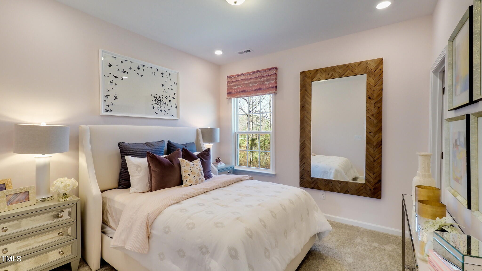2209 Birdhouse Lane