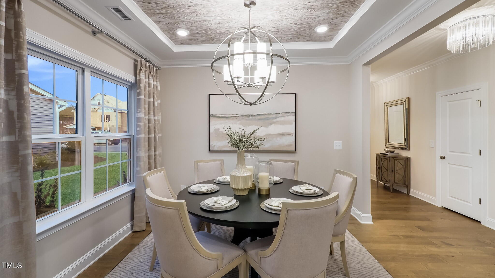2209 Birdhouse Lane