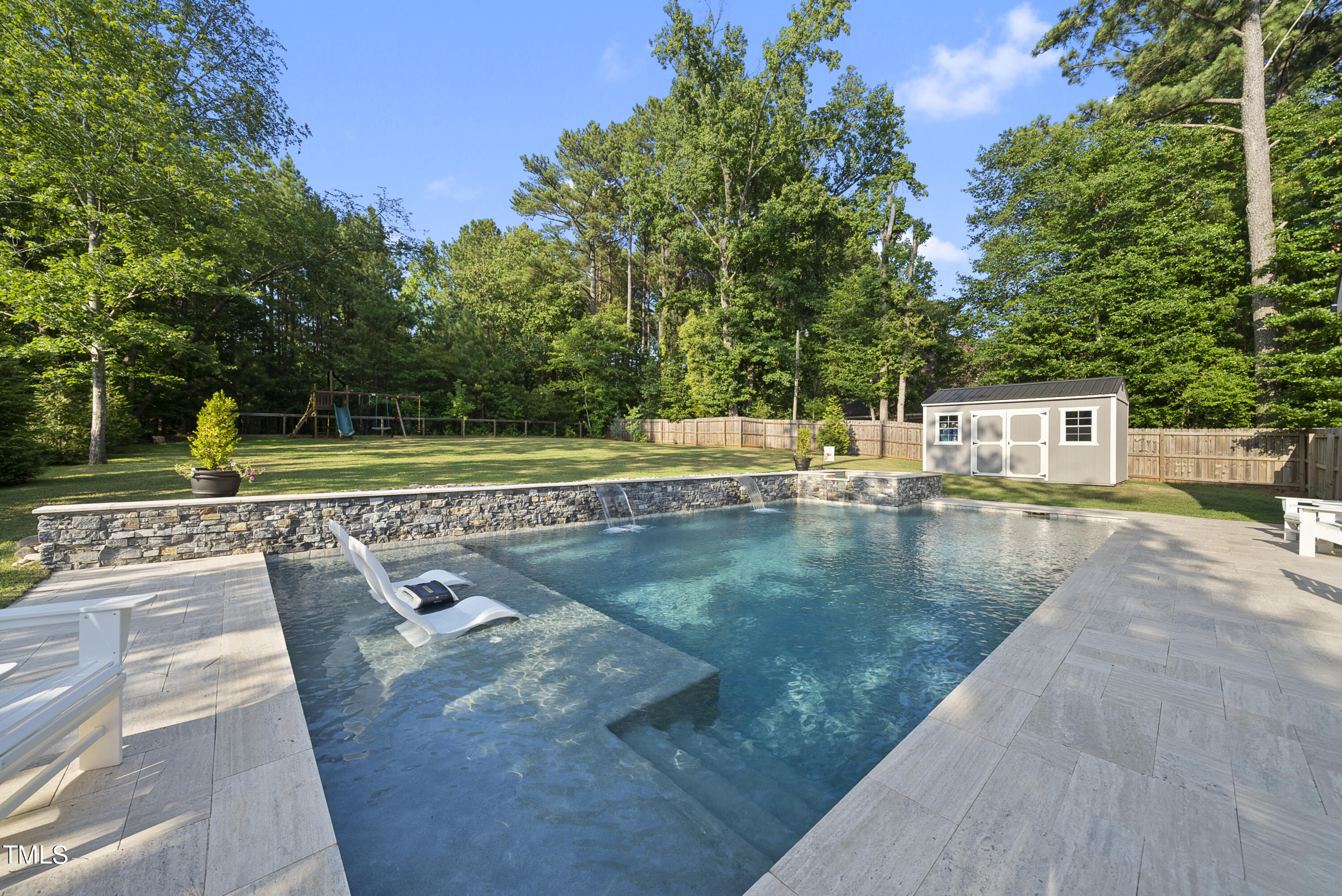 2995 Mills Lake Wynd