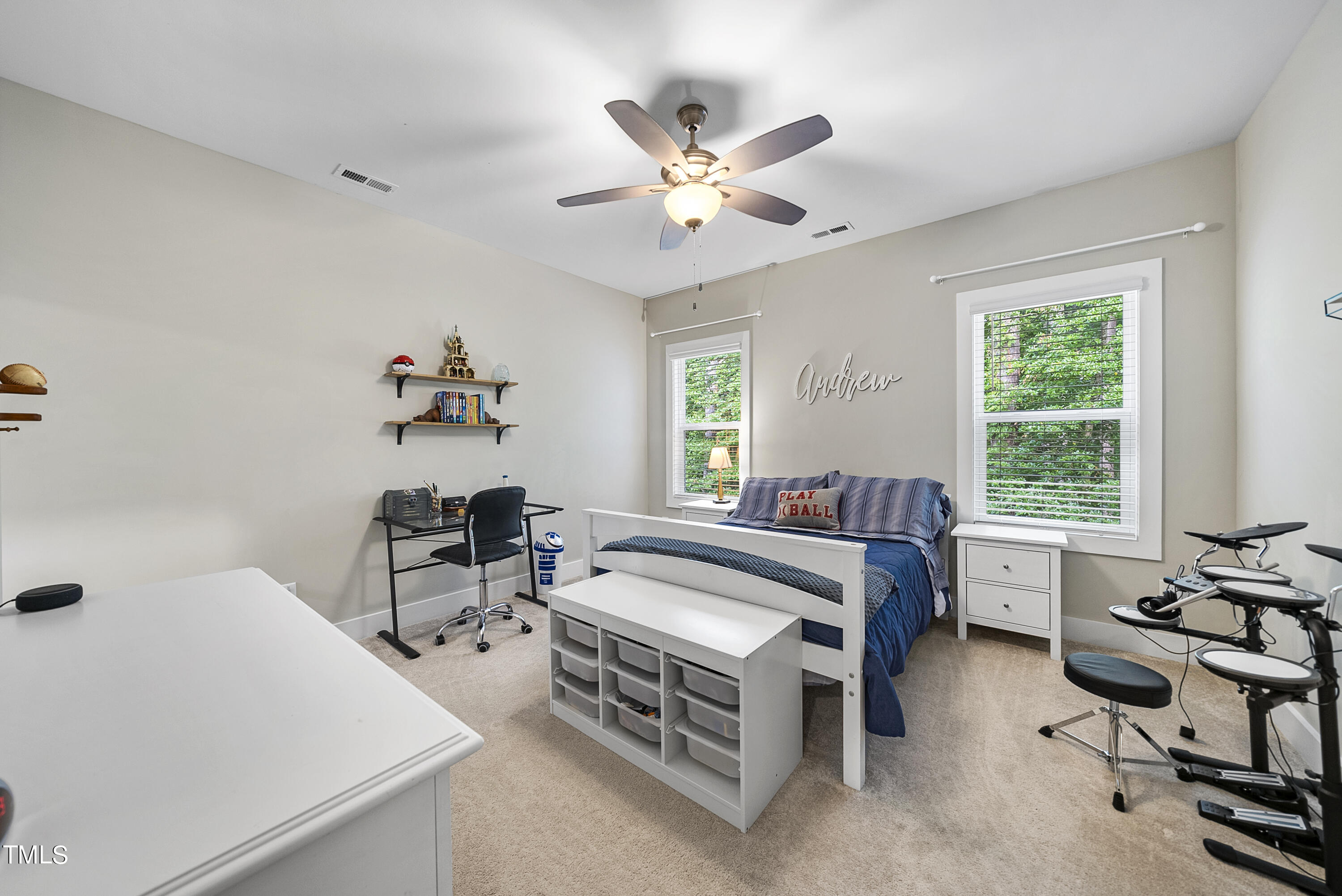 2995 Mills Lake Wynd