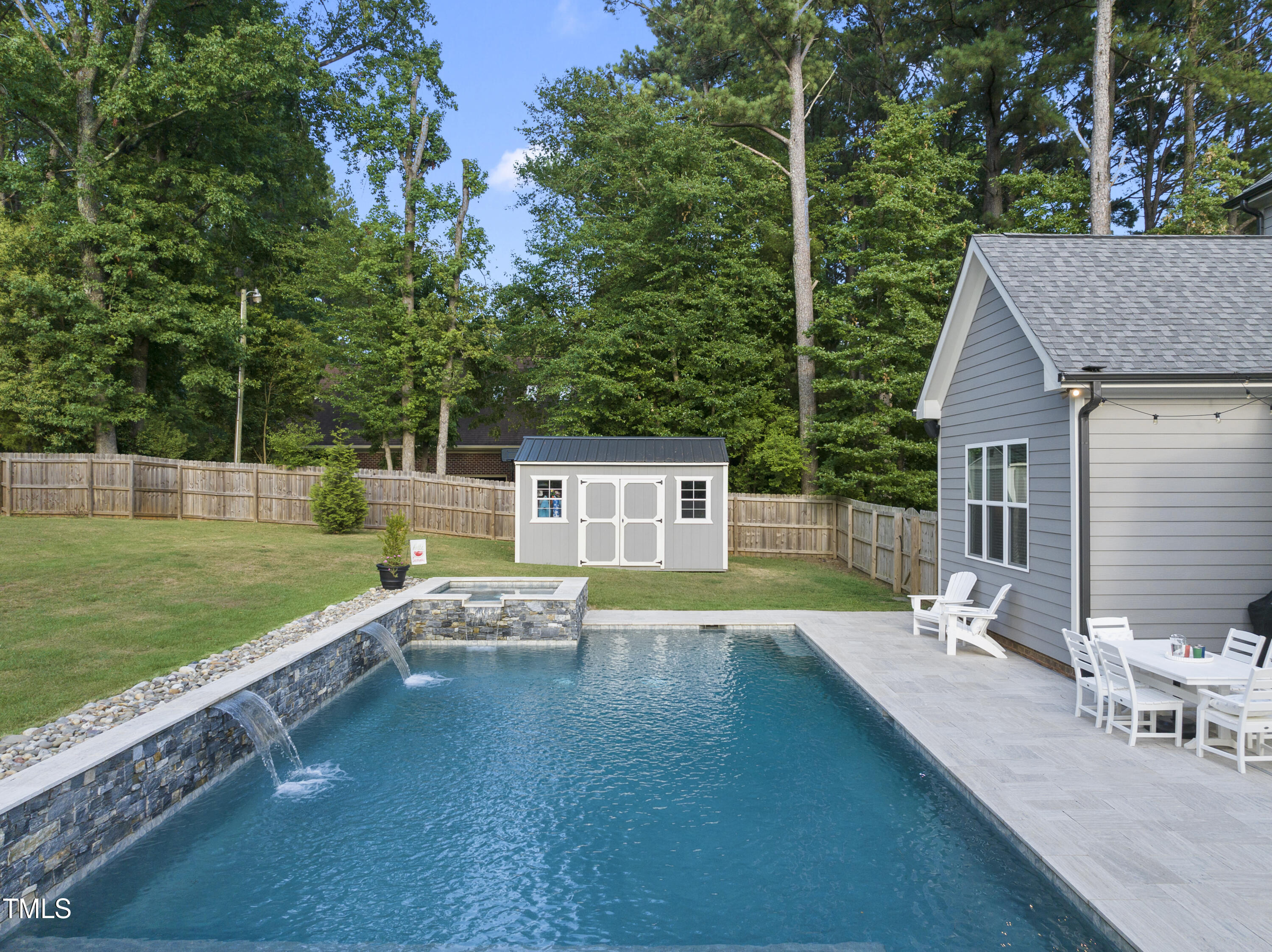 2995 Mills Lake Wynd