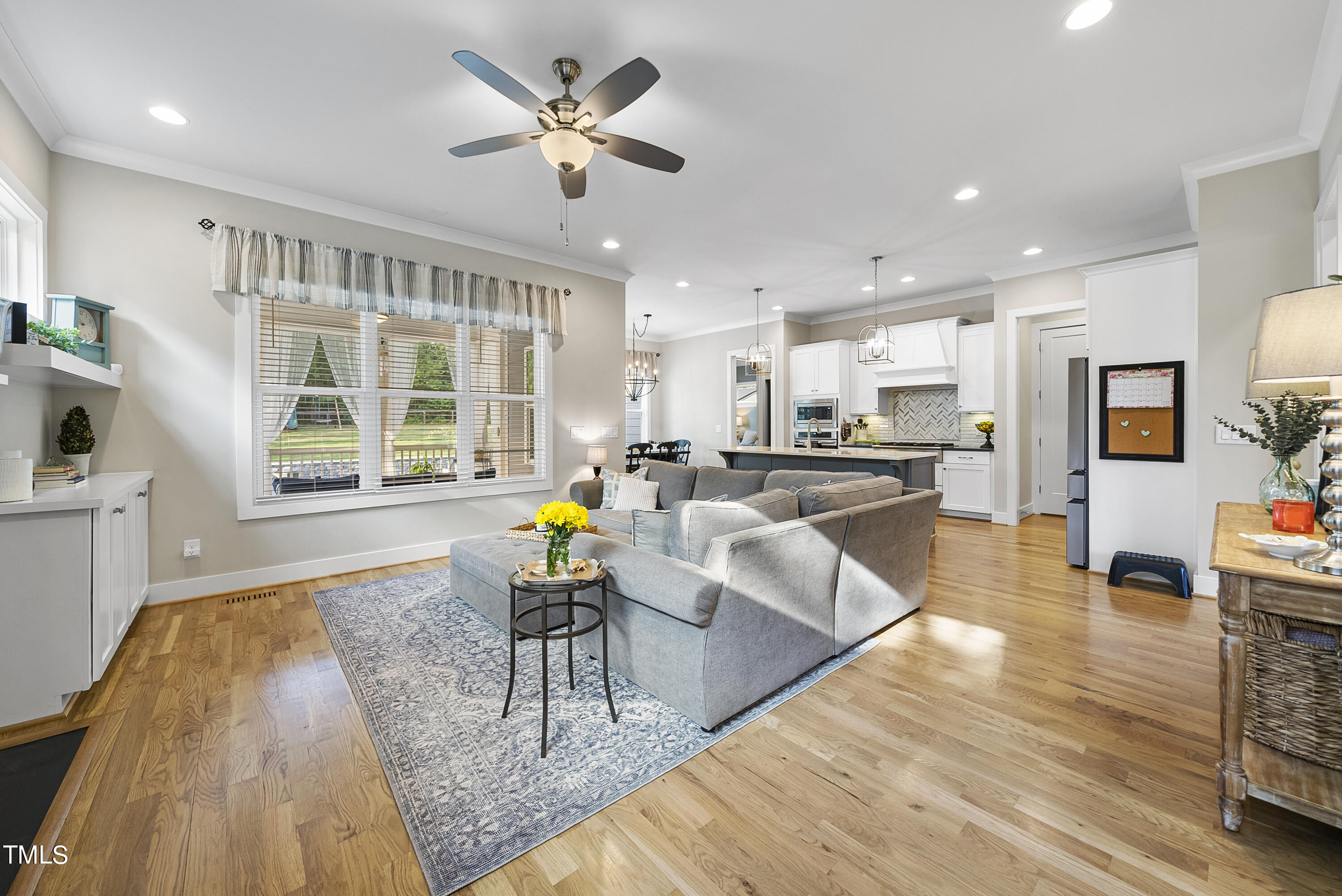 2995 Mills Lake Wynd