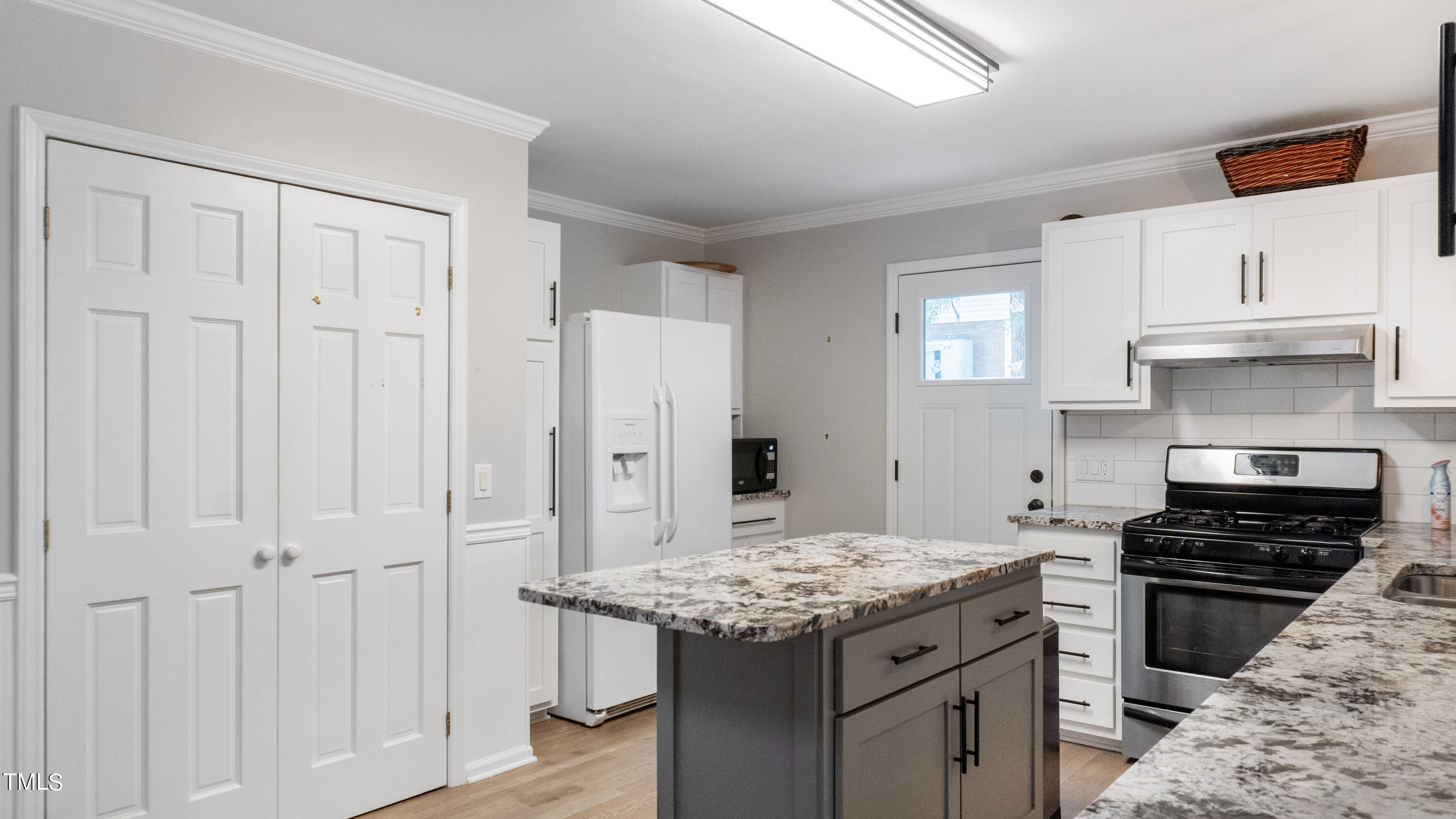 460 Cedar Lane