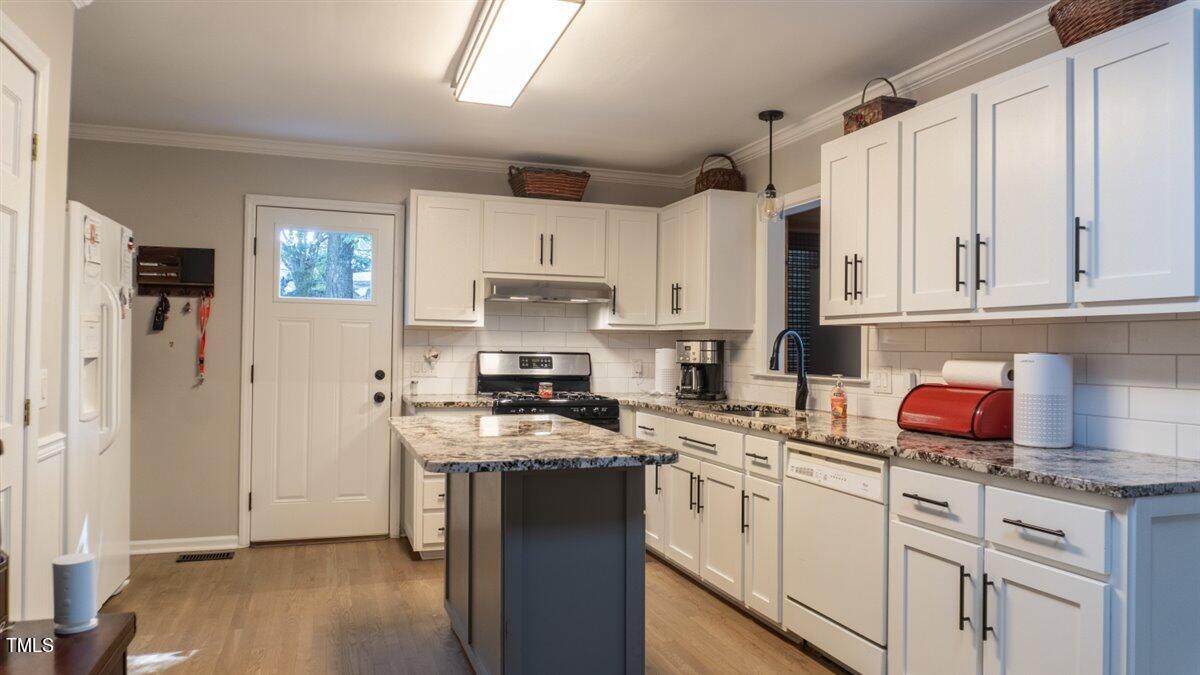 460 Cedar Lane