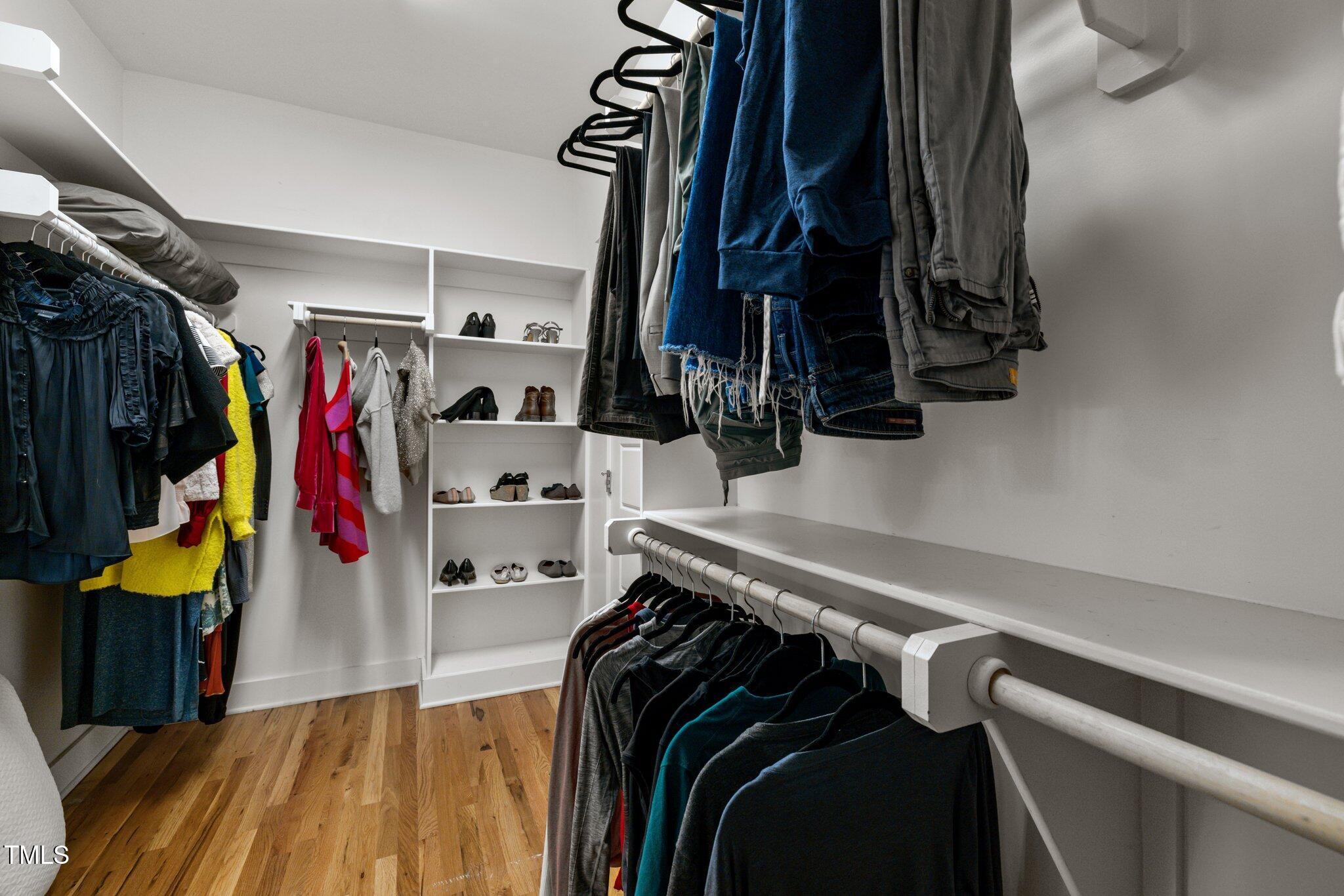 215 Ellsworth Manor Drive