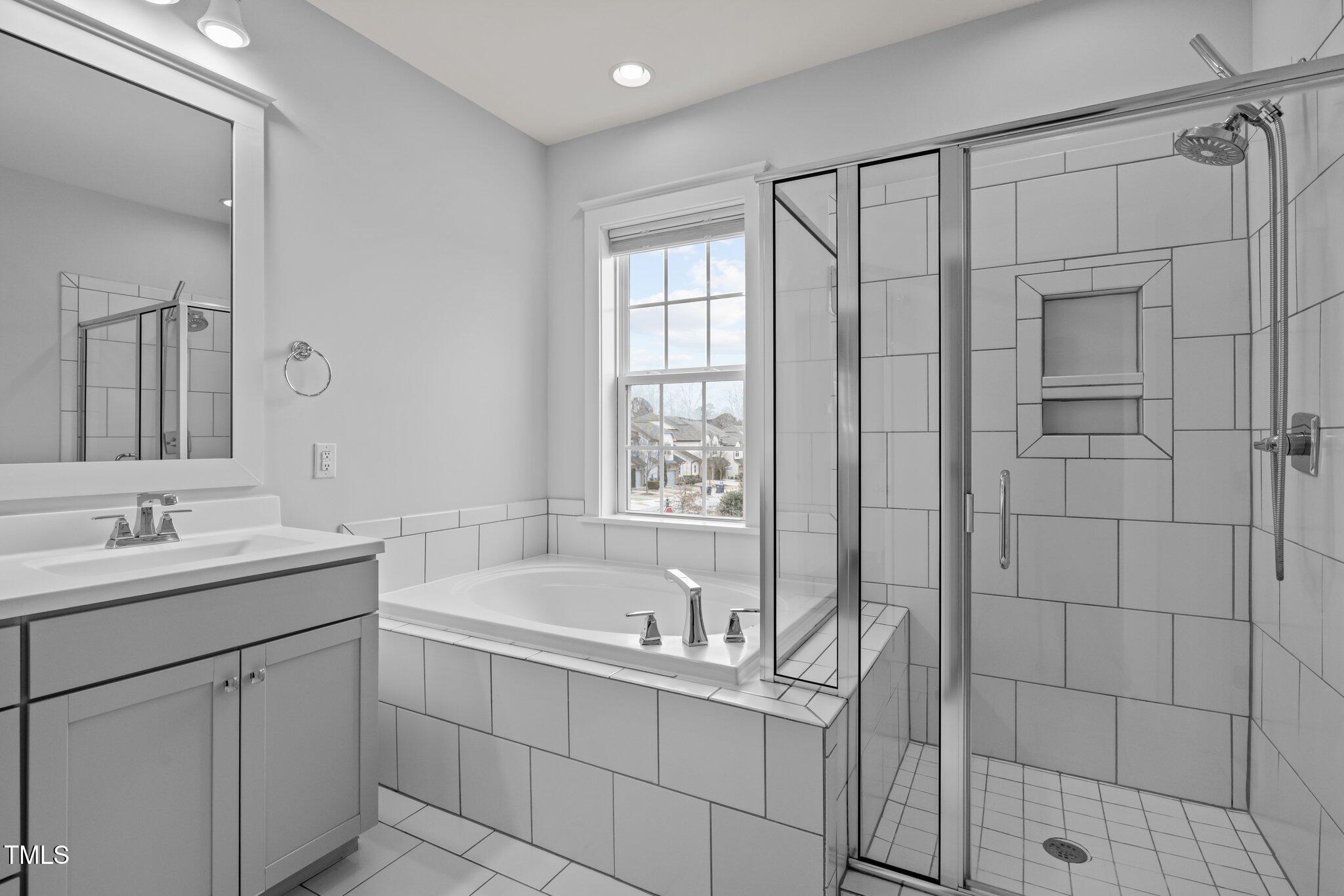 215 Ellsworth Manor Drive