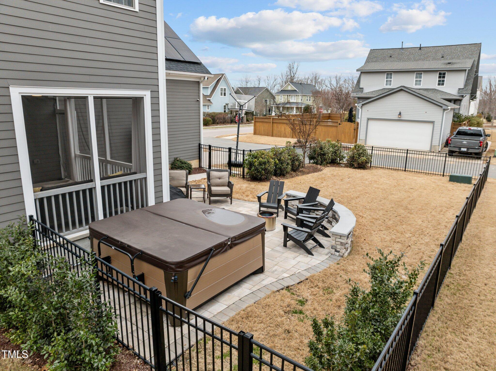 215 Ellsworth Manor Drive