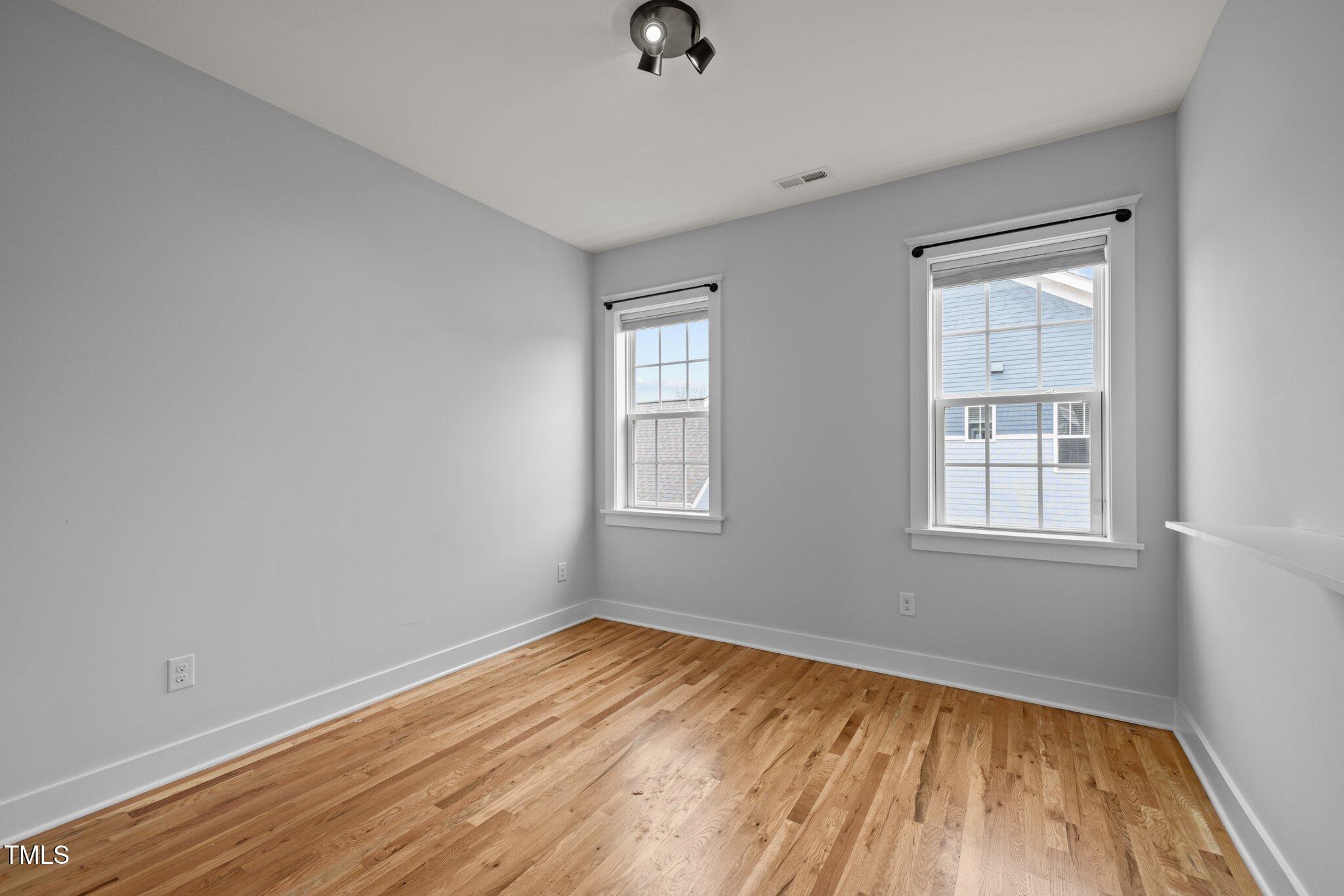 215 Ellsworth Manor Drive