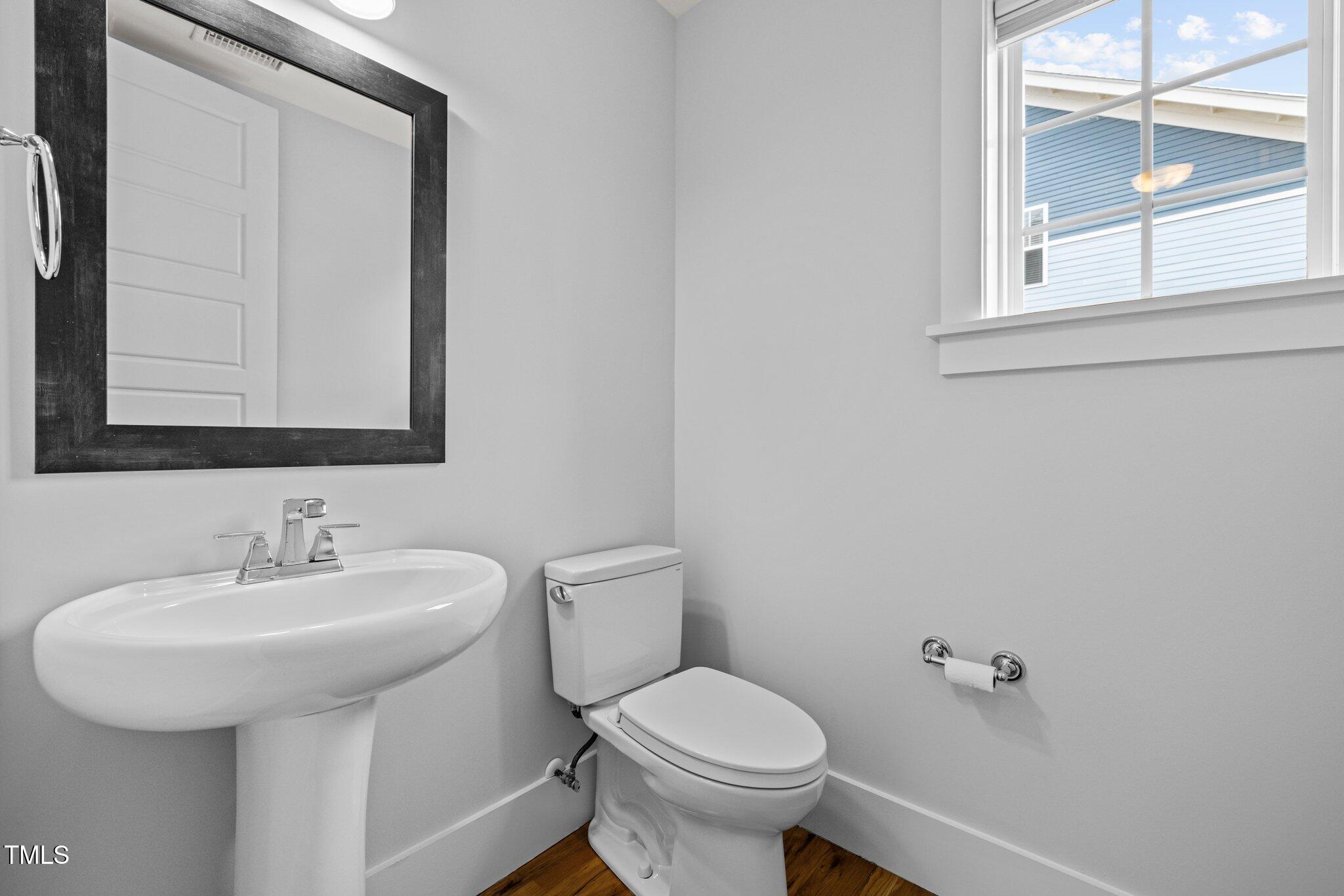 215 Ellsworth Manor Drive