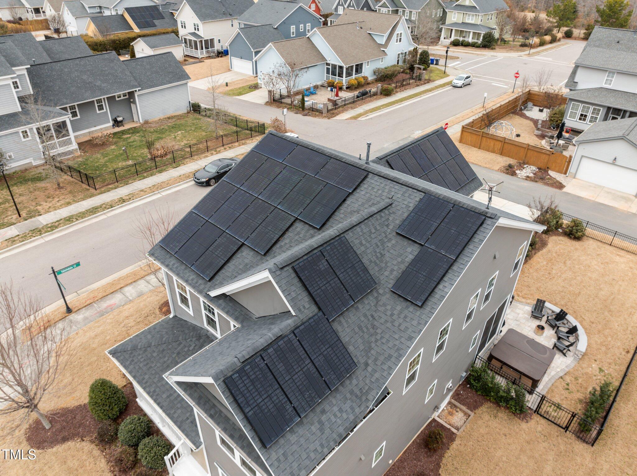 215 Ellsworth Manor Drive